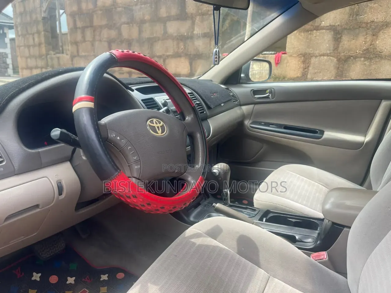 Toyota Camry 2006 Gold