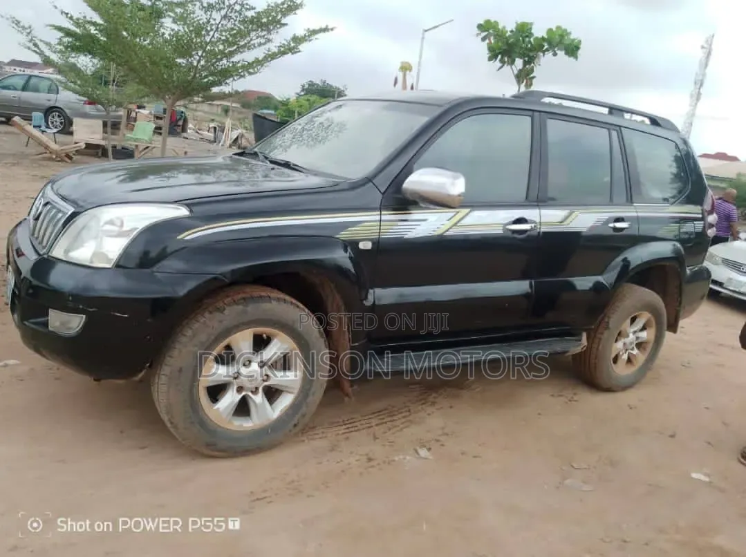 Toyota Land Cruiser Prado 2008 Black