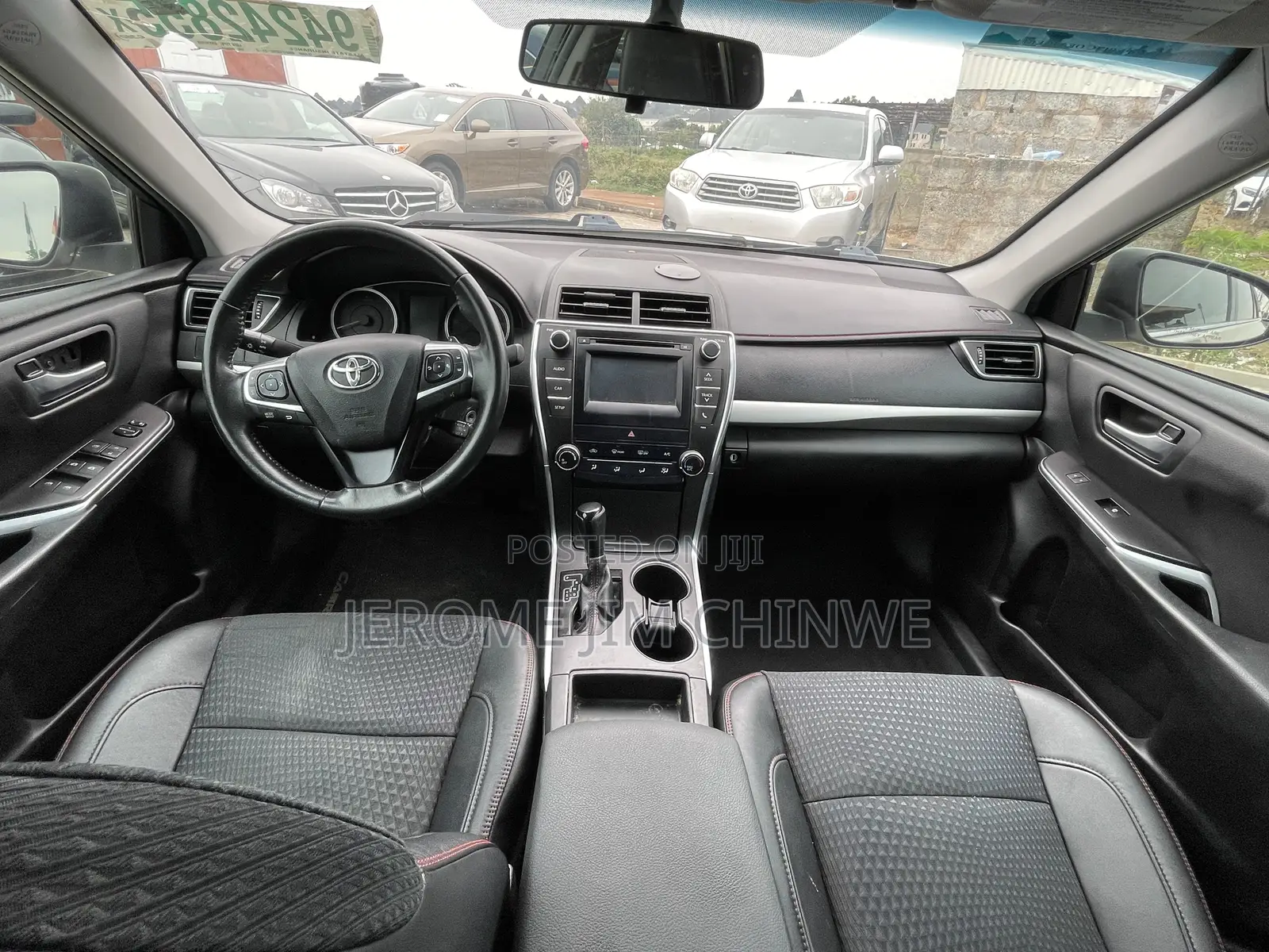Toyota Camry 2016 Gold