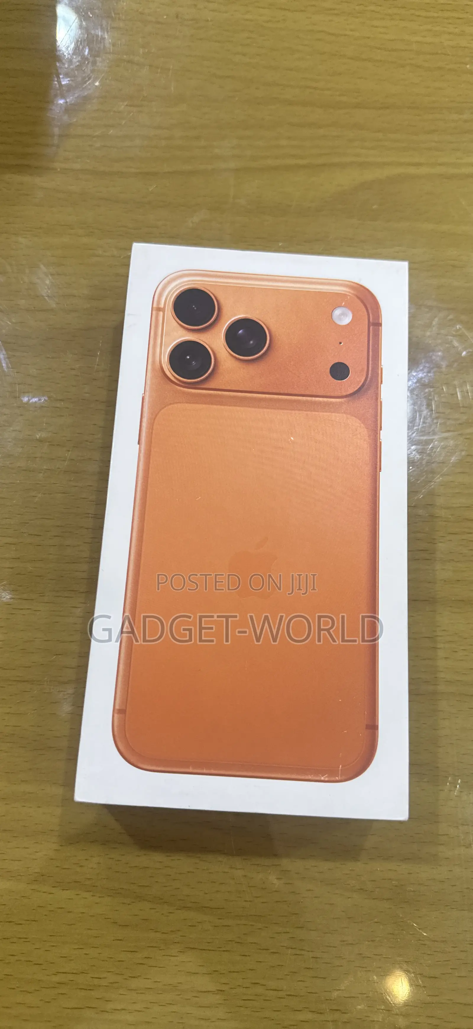 New Apple iPhone 17 Pro Max 256 GB Orange