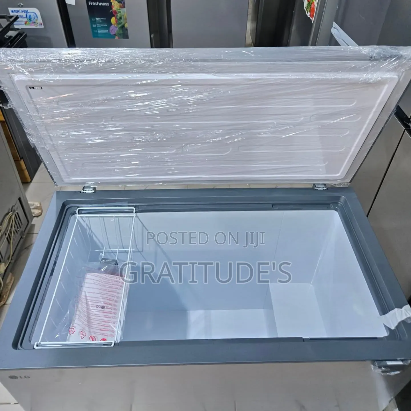 Lg No Frost Chest Freezer Gross Volume : 243l