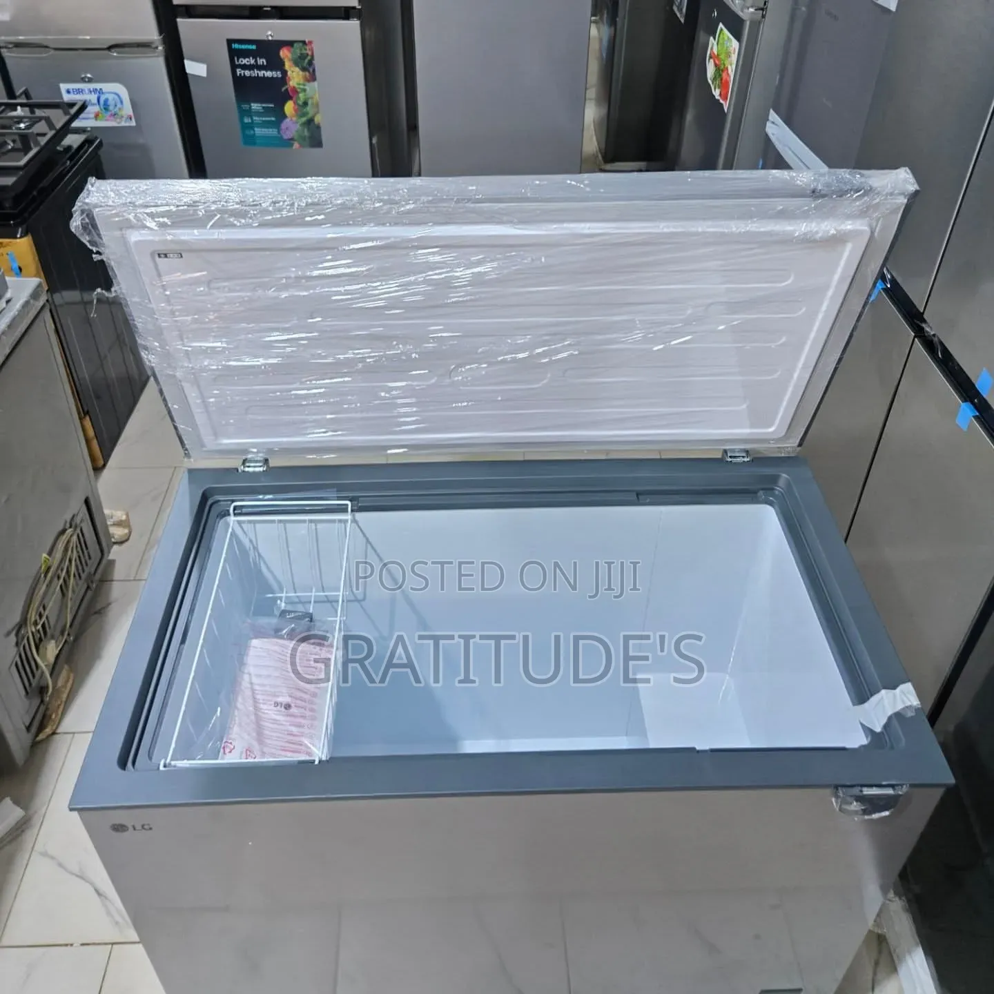 Lg No Frost Chest Freezer Gross Volume : 243l