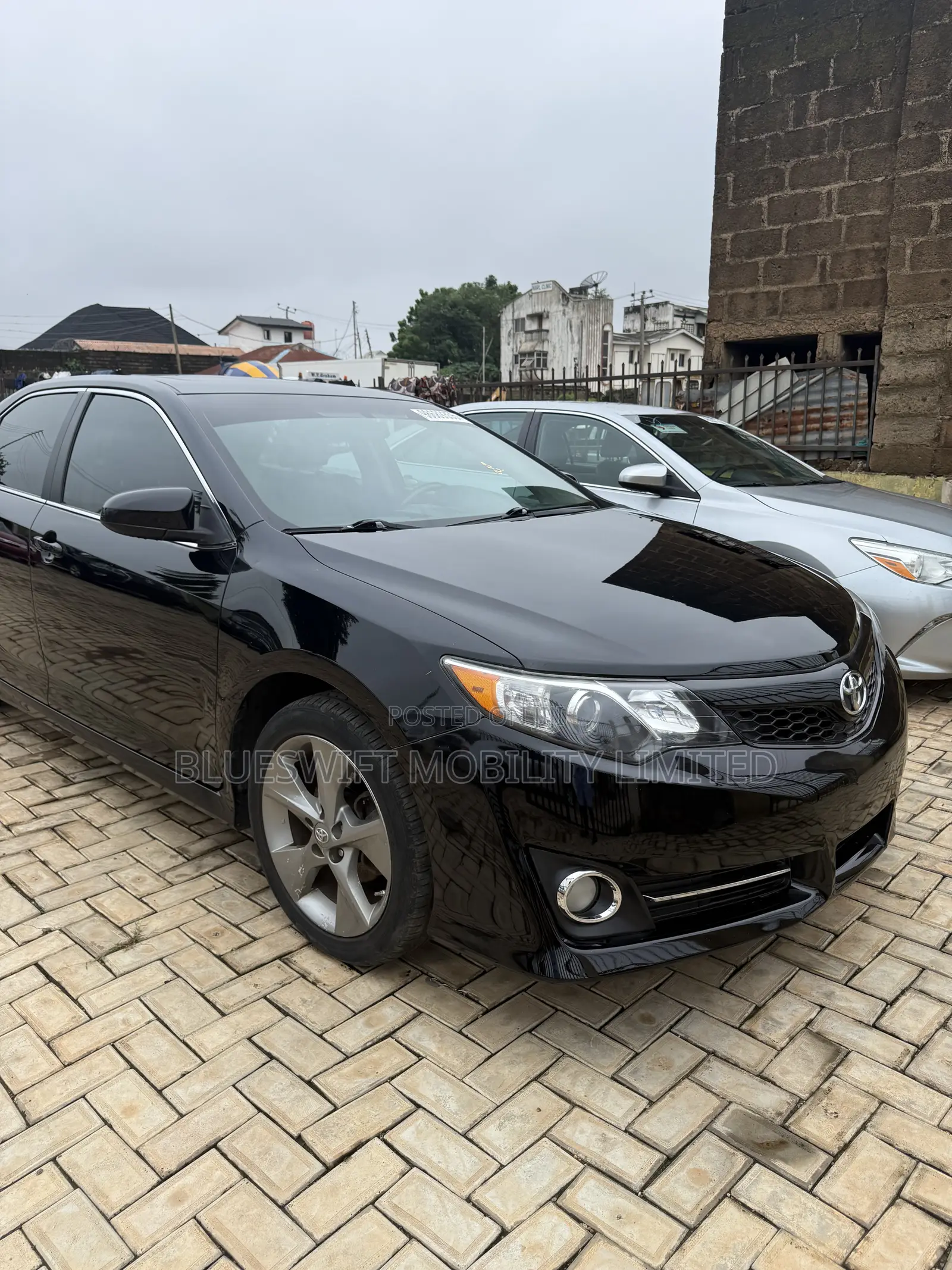 Toyota Camry SE 4dr Sedan (2.5L 4cyl 6A) 2013 Black