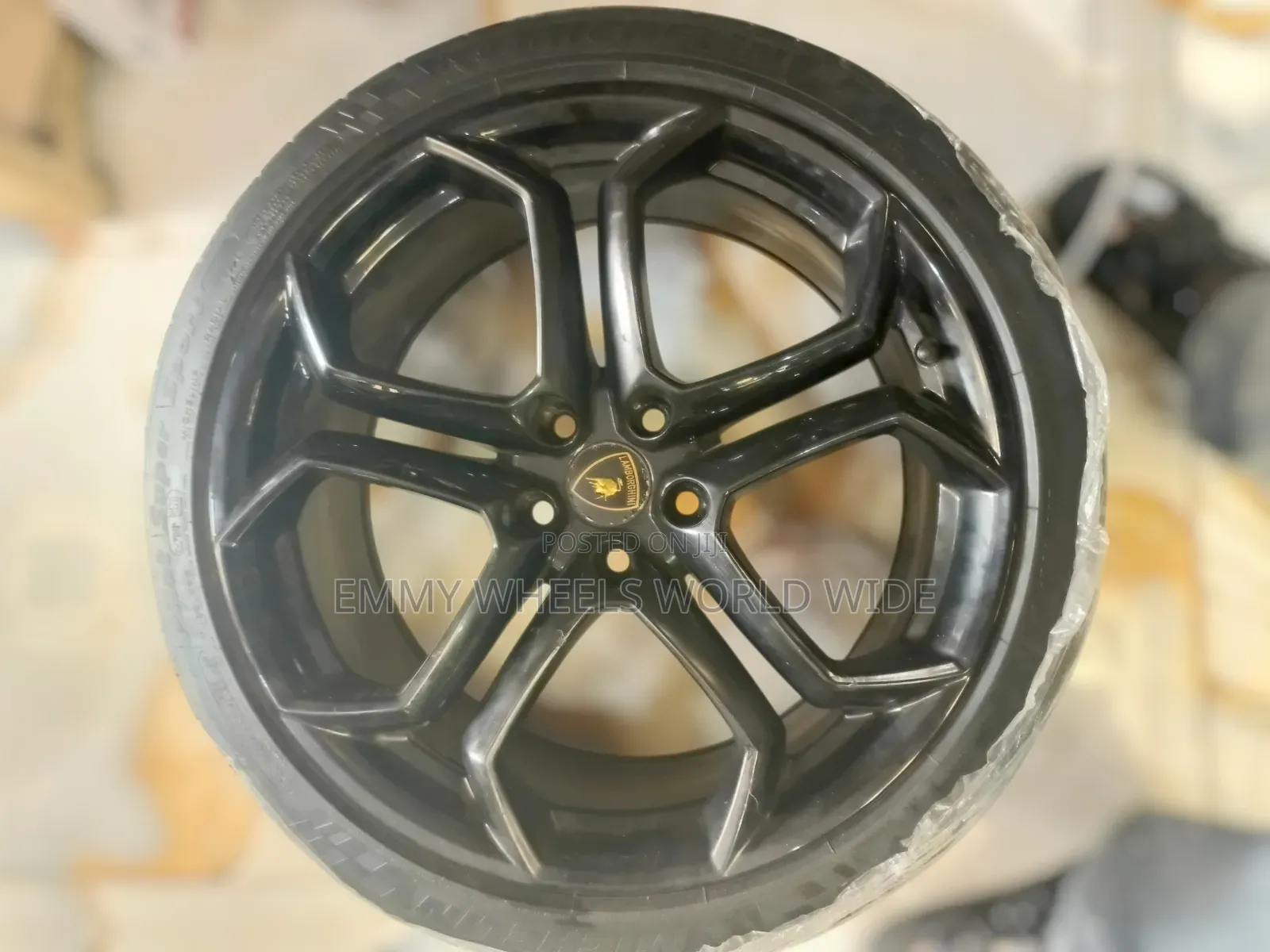 Direct Tokunbo Rim for Lamborghini Aventador Front 19inch Back 29inch