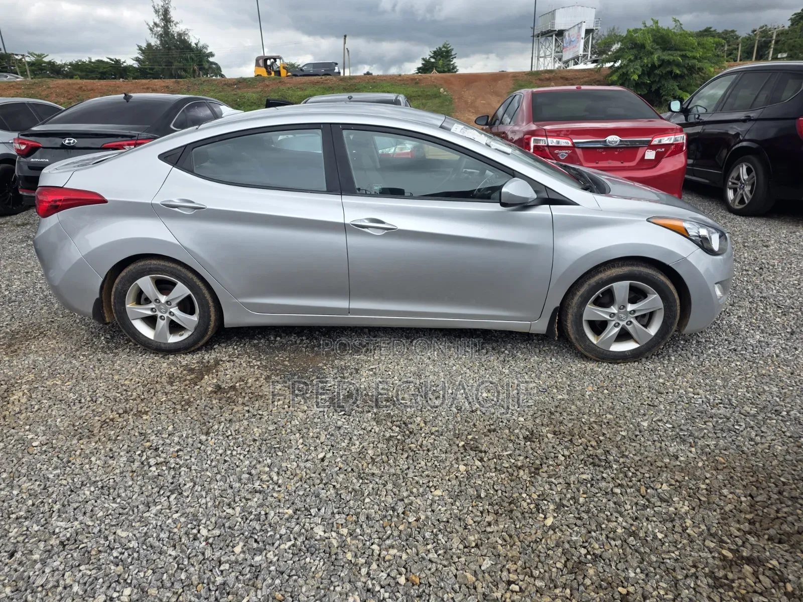 Hyundai Elantra GLS Sedan FWD (1.8L 4cyl 6A) 2013 Silver
