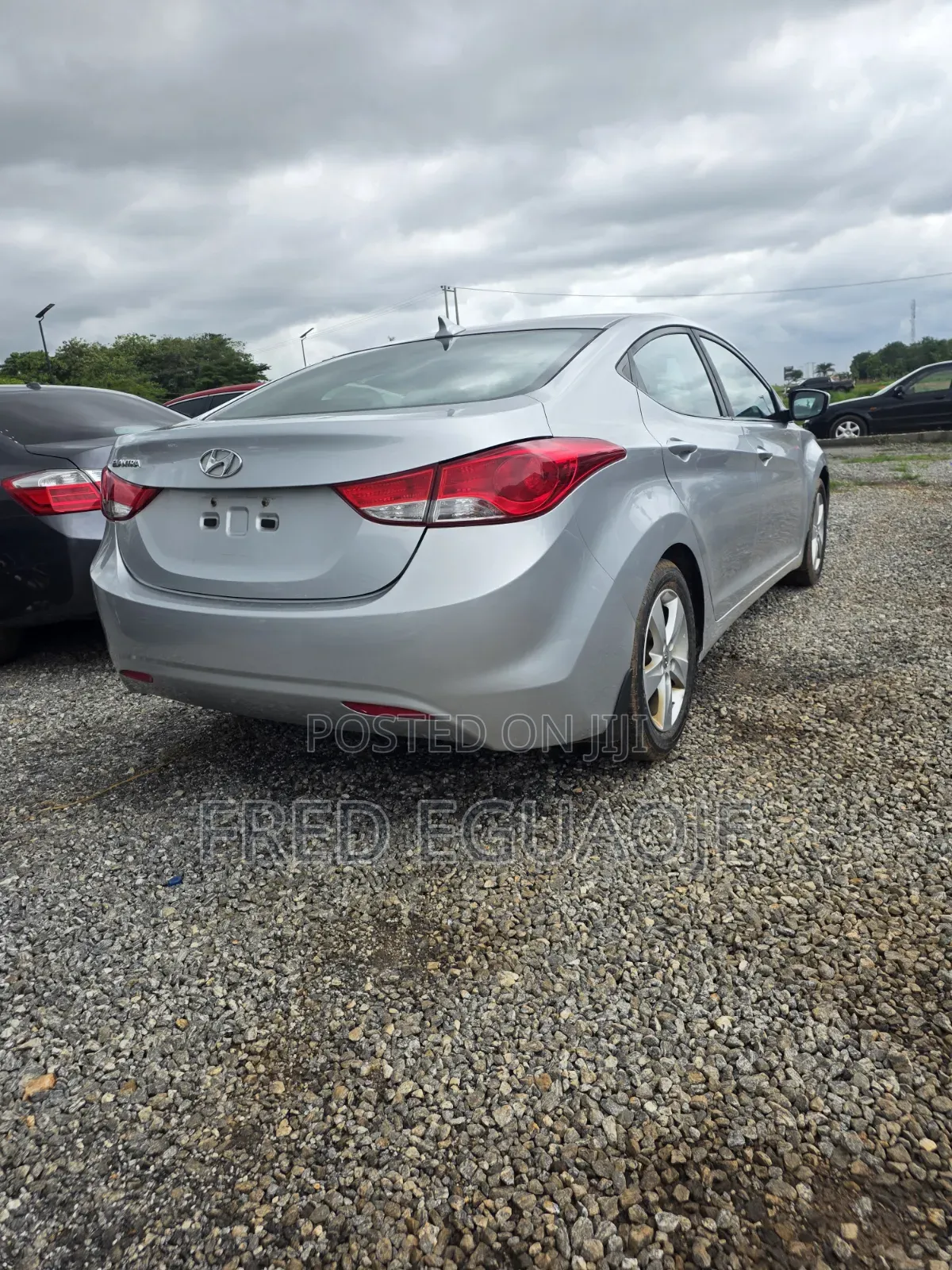 Hyundai Elantra GLS Sedan FWD (1.8L 4cyl 6A) 2013 Silver