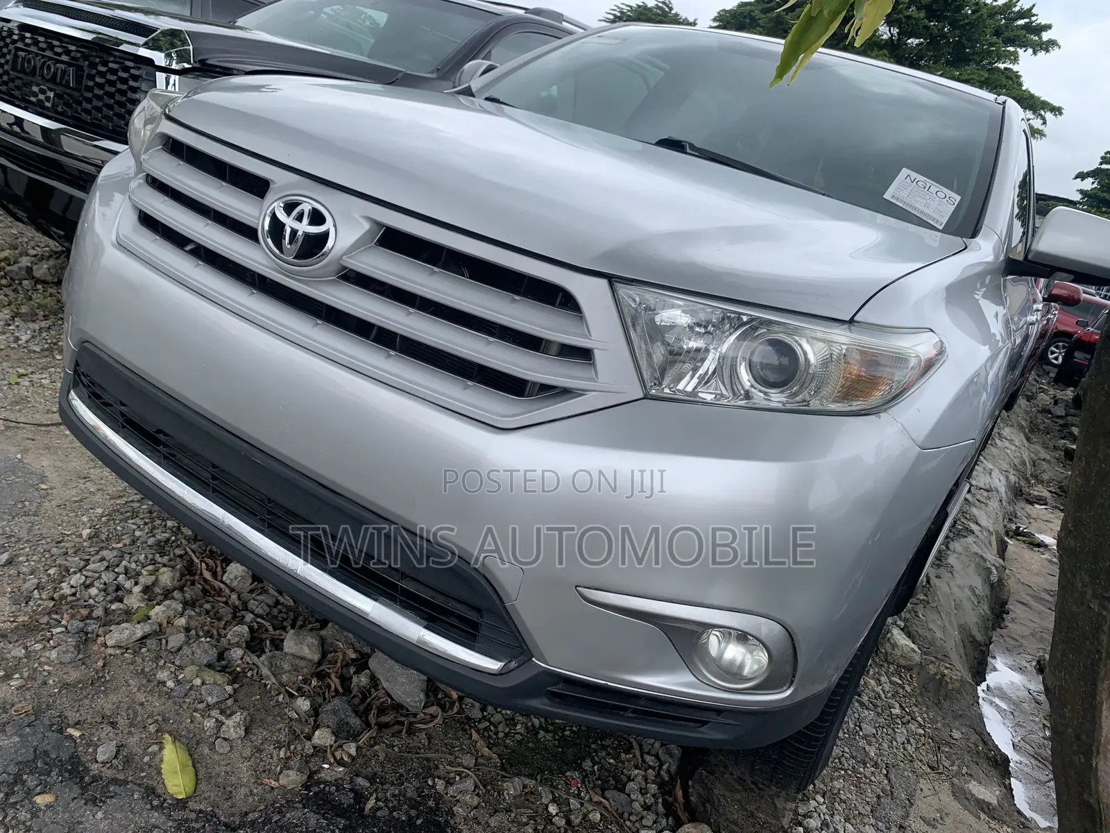 Toyota Highlander Limited 3.5l 4WD 2013 Silver