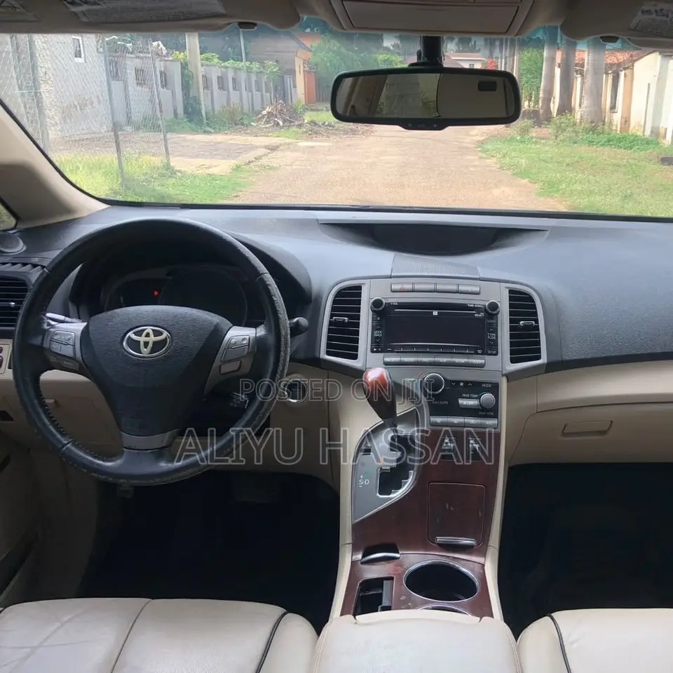 Toyota Venza 2010