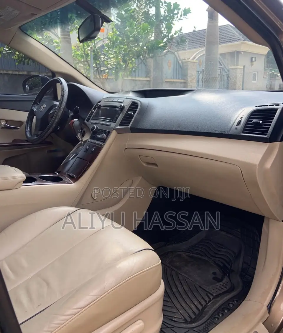 Toyota Venza 2010