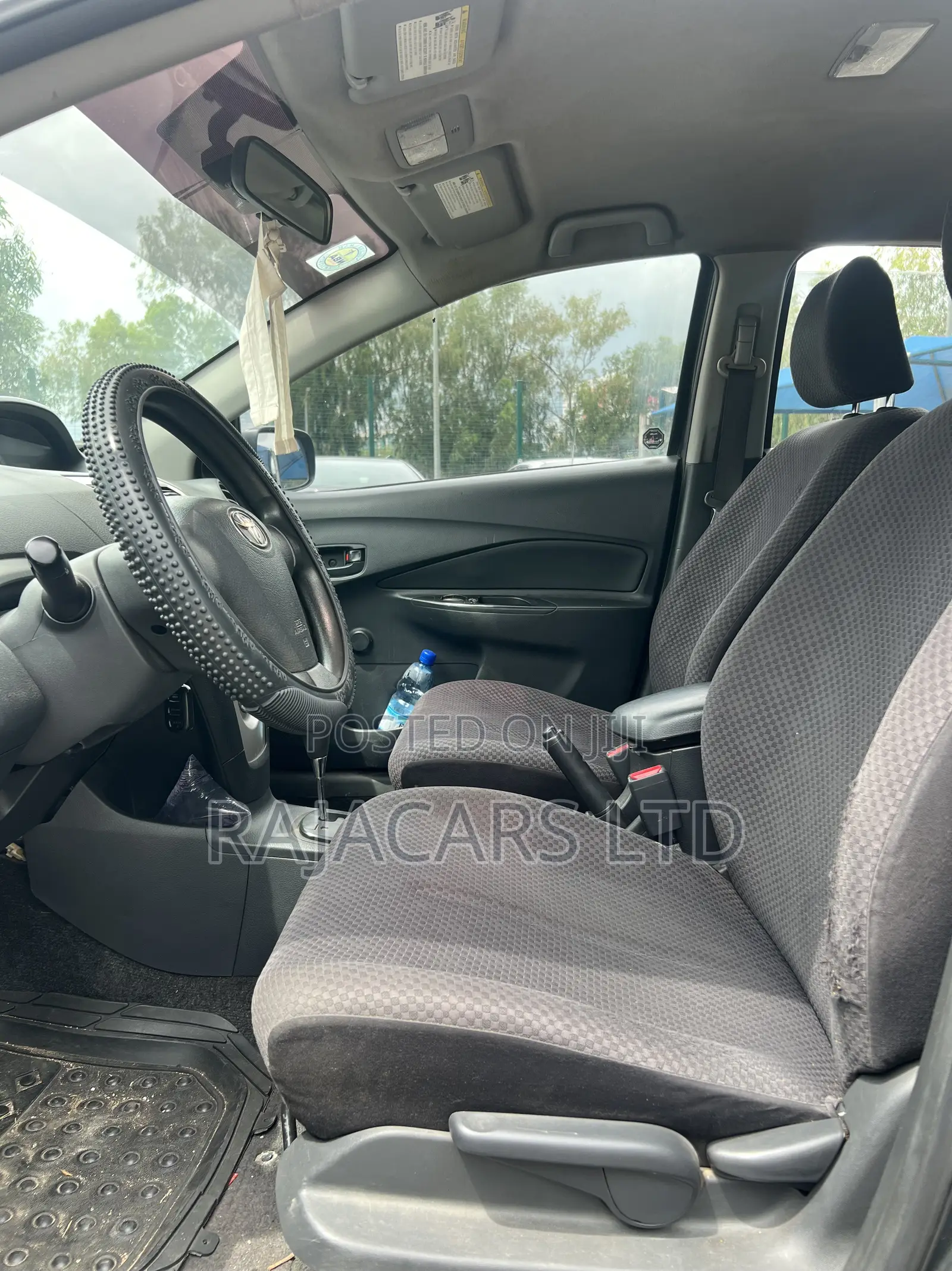 Toyota Yaris 1.5 Sedan 2008 Gray