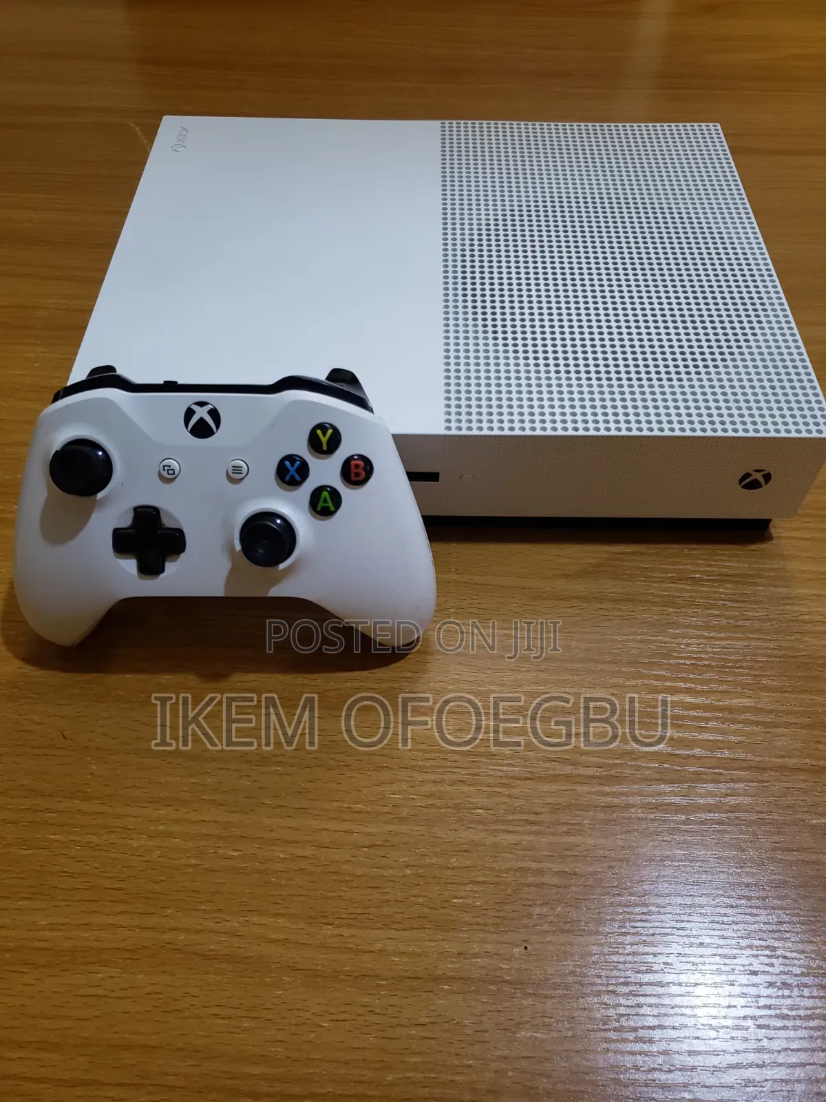 Uk Used Xbox One S With One Pad