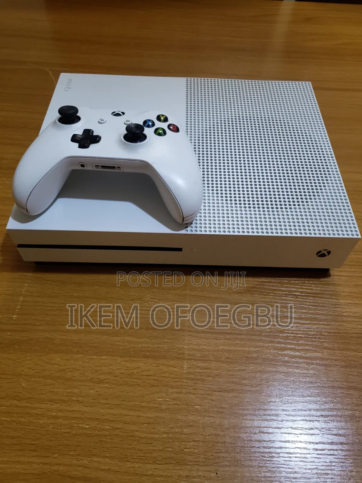 Uk Used Xbox One S With One Pad