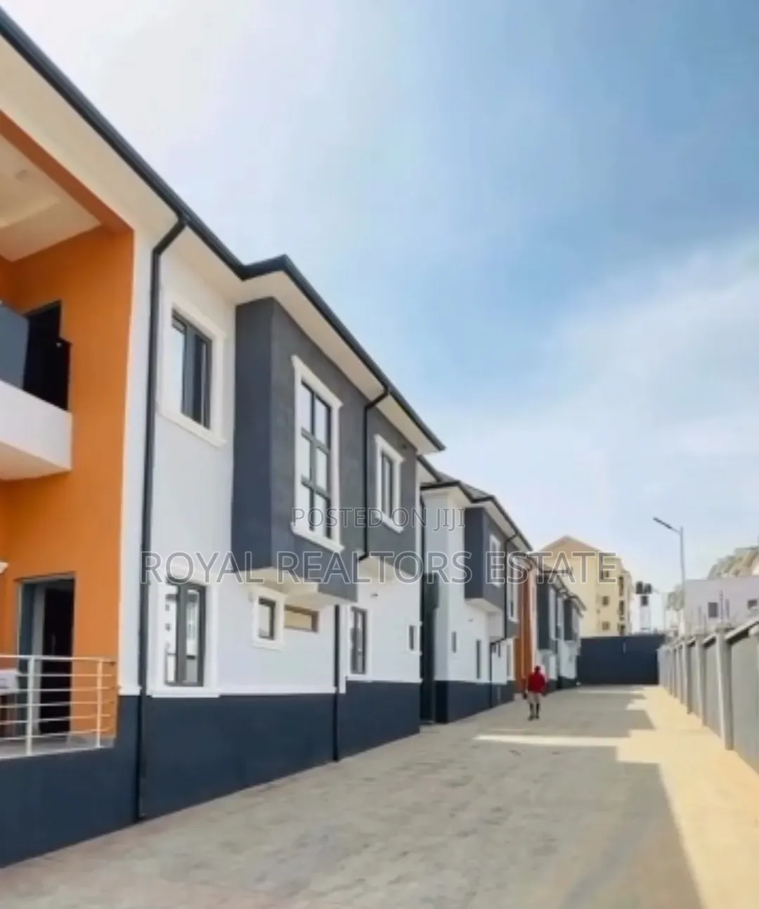 3bdrm Duplex in Life Camp for sale