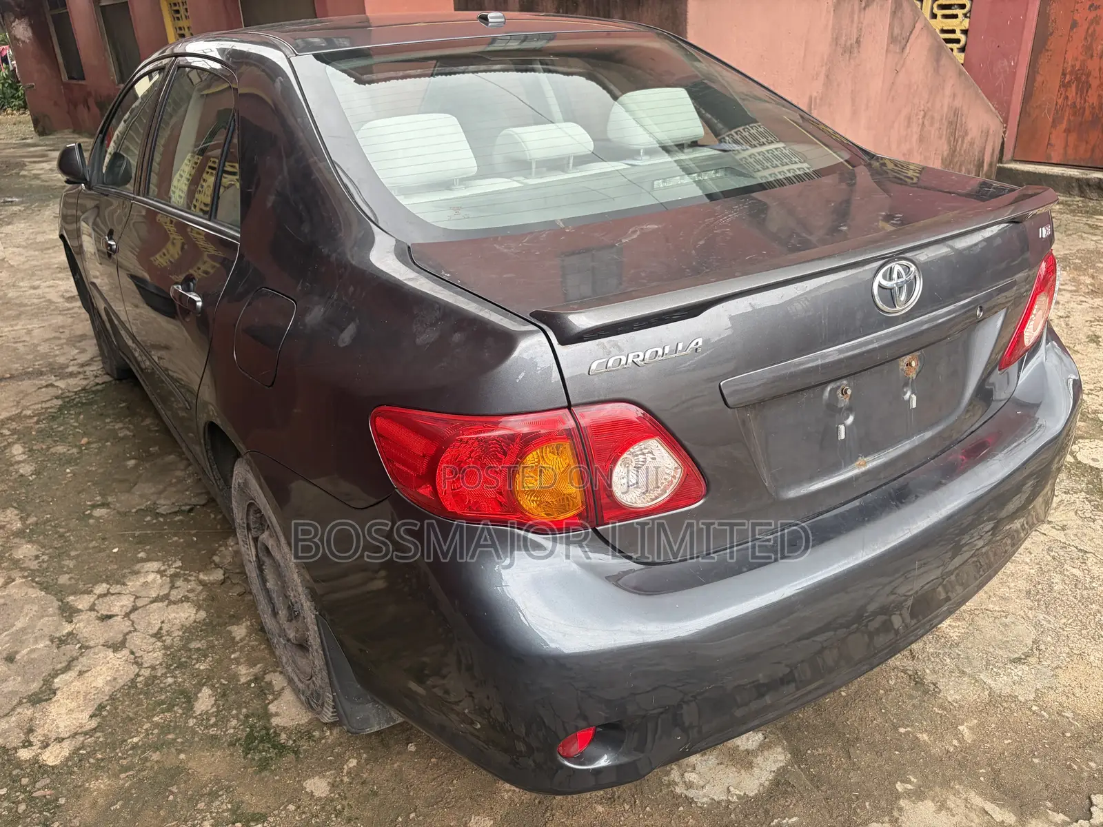 Toyota Corolla LE 4dr Sedan (1.8L 4 cyl 4A) 2009 Gray