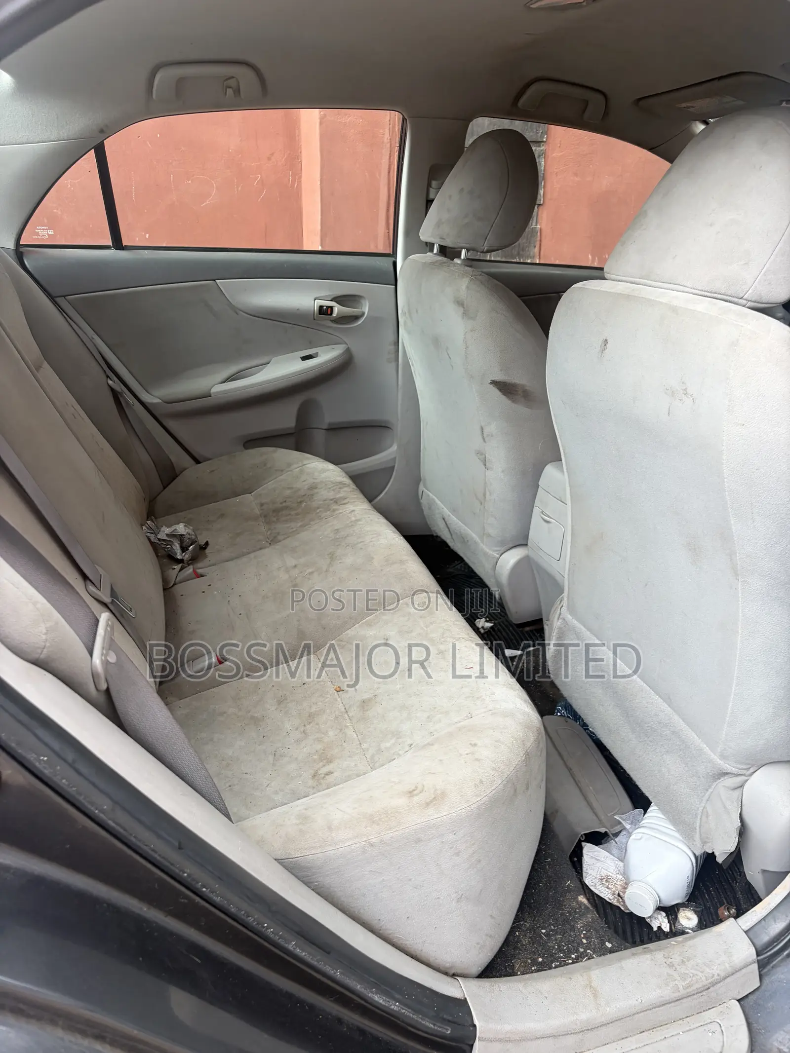 Toyota Corolla LE 4dr Sedan (1.8L 4 cyl 4A) 2009 Gray