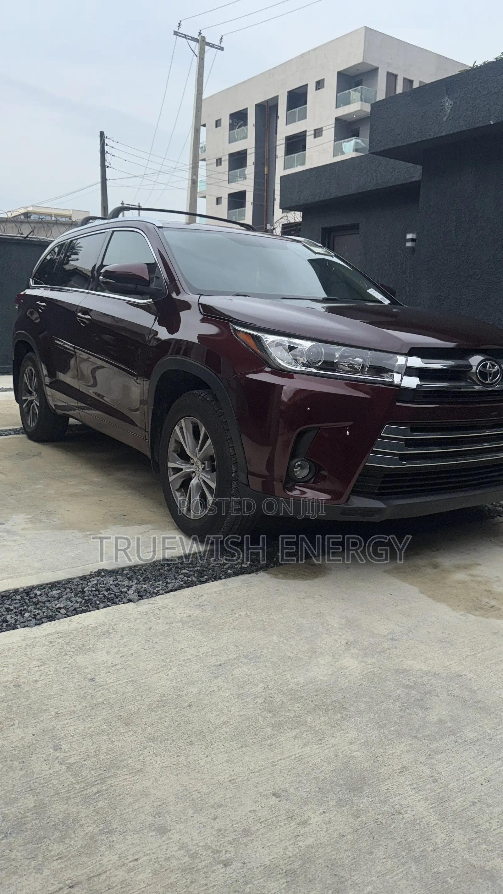 Toyota Highlander XLE 4dr SUV AWD (3.5L 6cyl 6A) 2015 Red