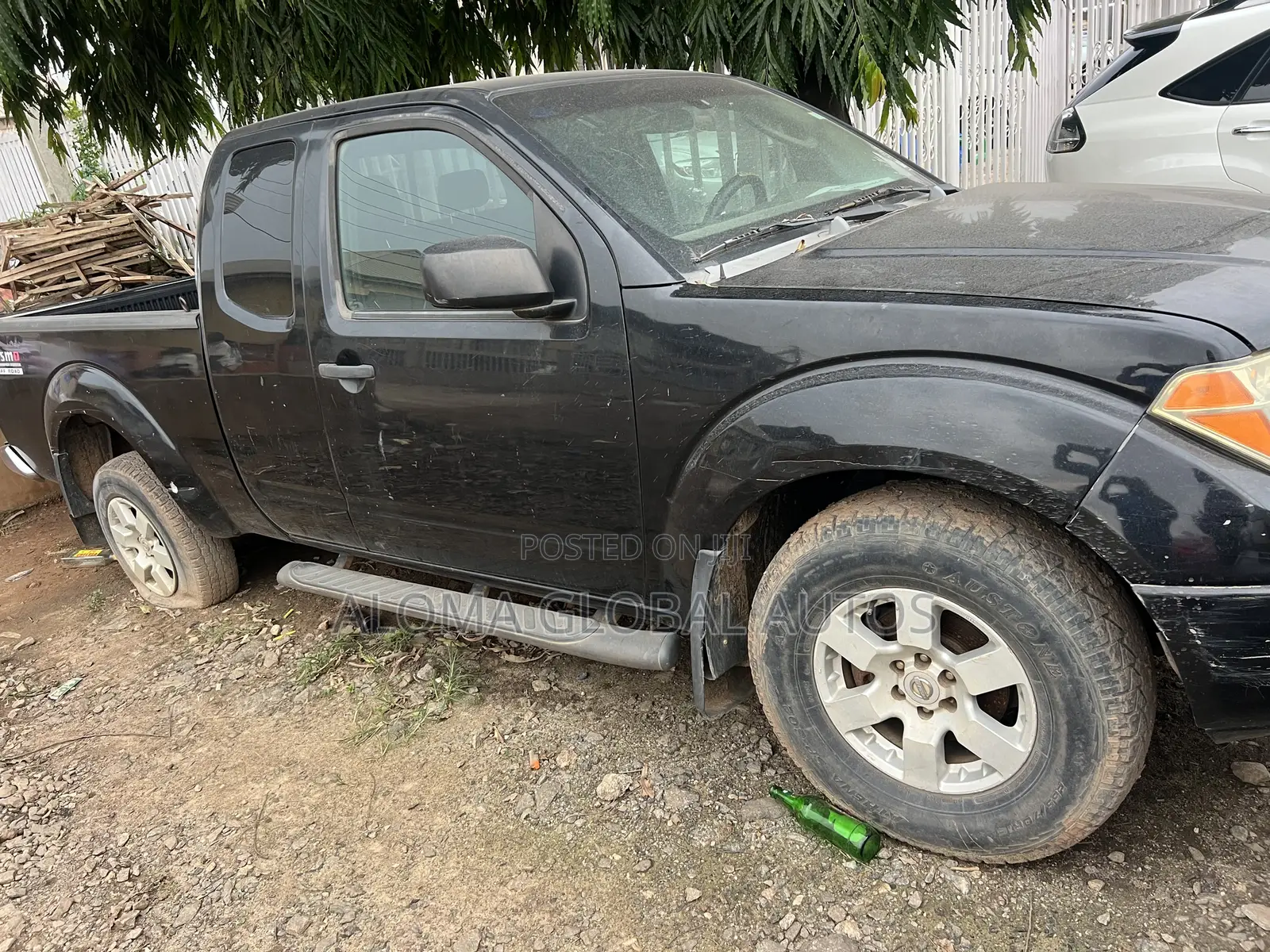 Nissan Frontier Automatic 2005 Black