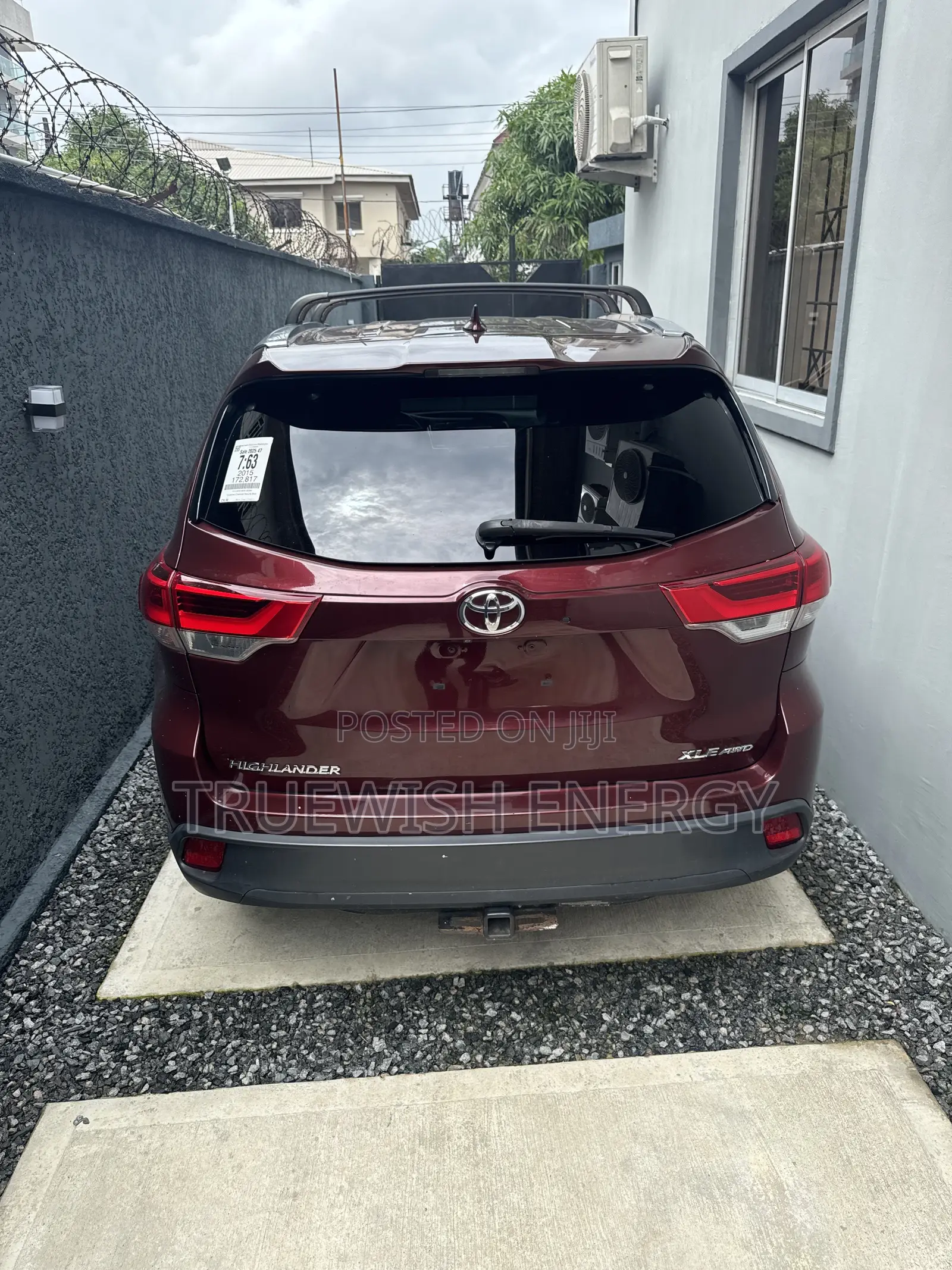 Toyota Highlander XLE 4dr SUV AWD (3.5L 6cyl 6A) 2015 Red