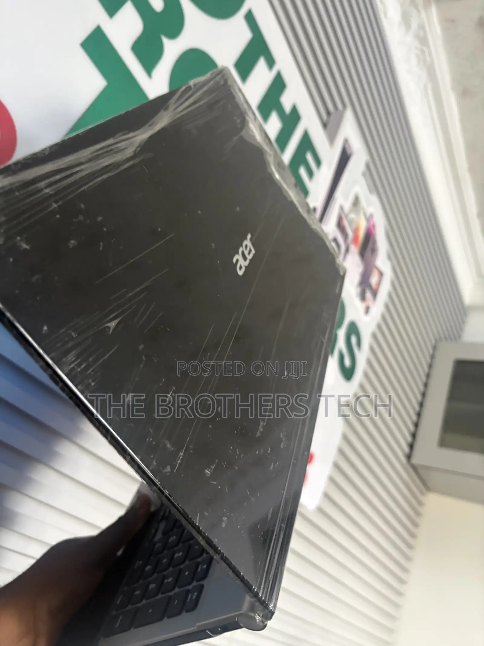 Laptop Acer Aspire V3-571 8GB Intel Core i7 SSD 128GB