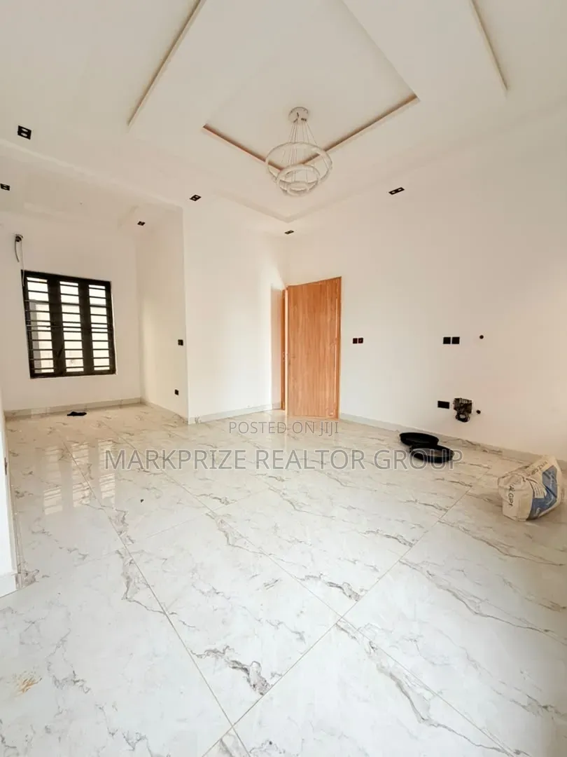 4bdrm Duplex in Magodo Gra Phase 1 for sale