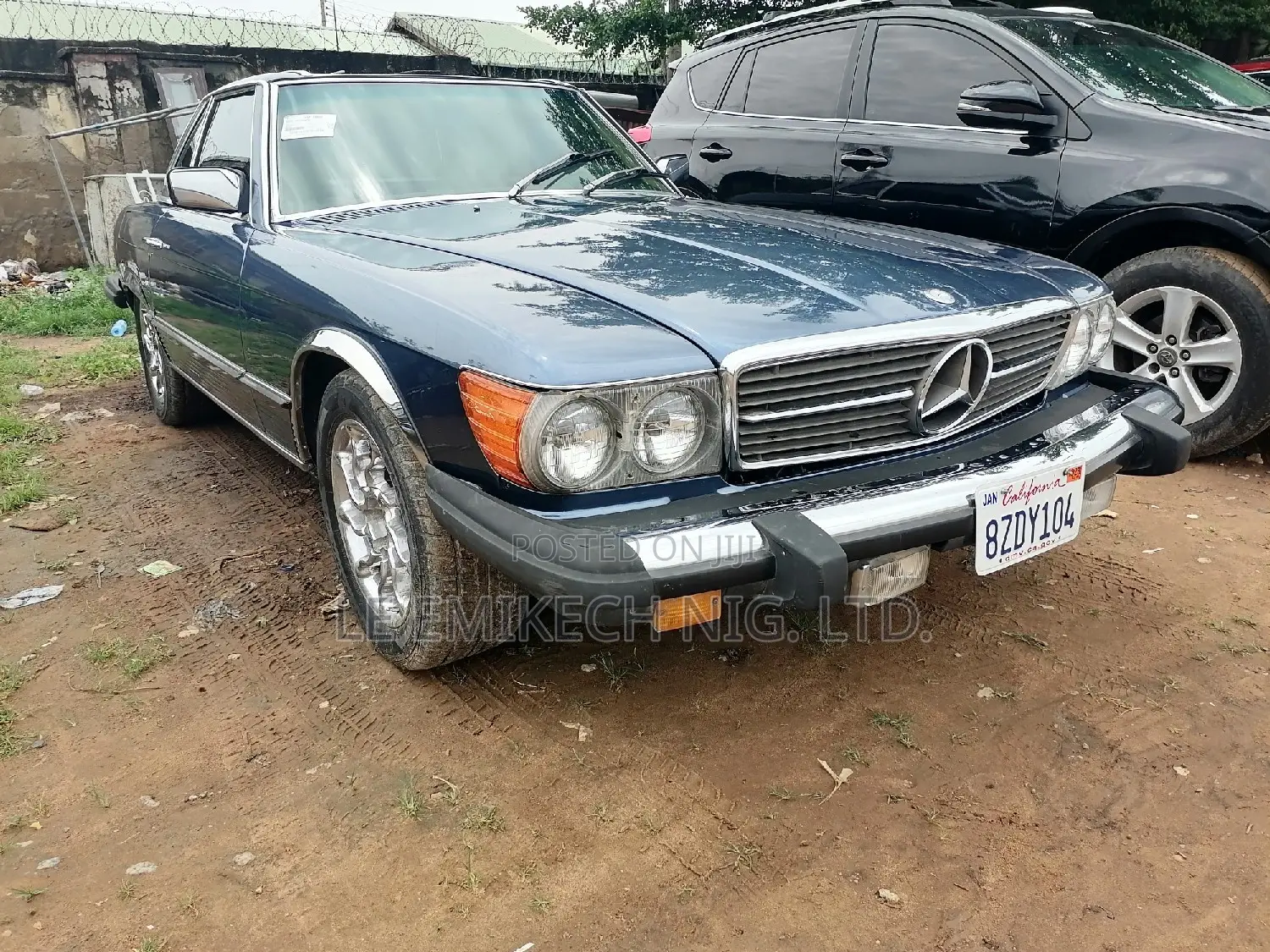 Mercedes-Benz SL-Class 1980 Blue