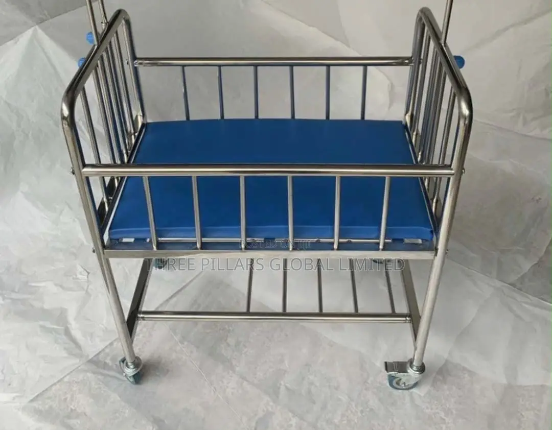 Baby Cot/Baby Bed