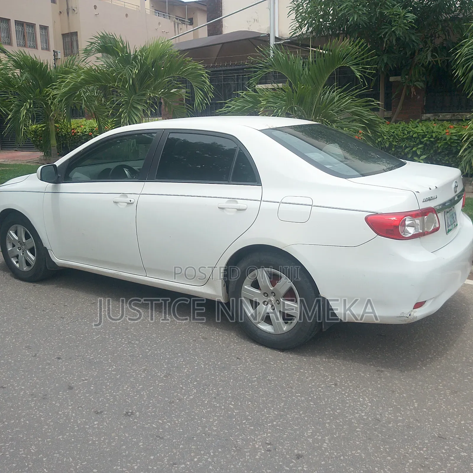Toyota Corolla 2011 White
