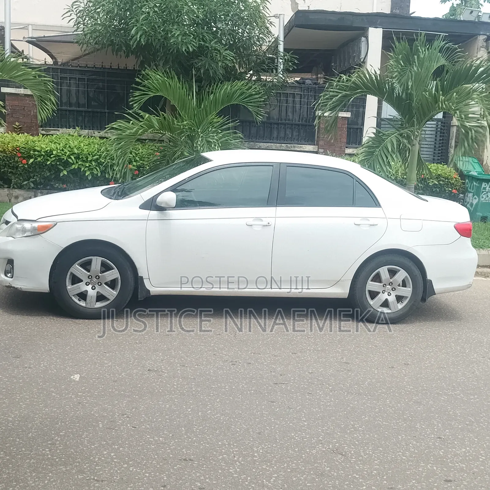 Toyota Corolla 2011 White