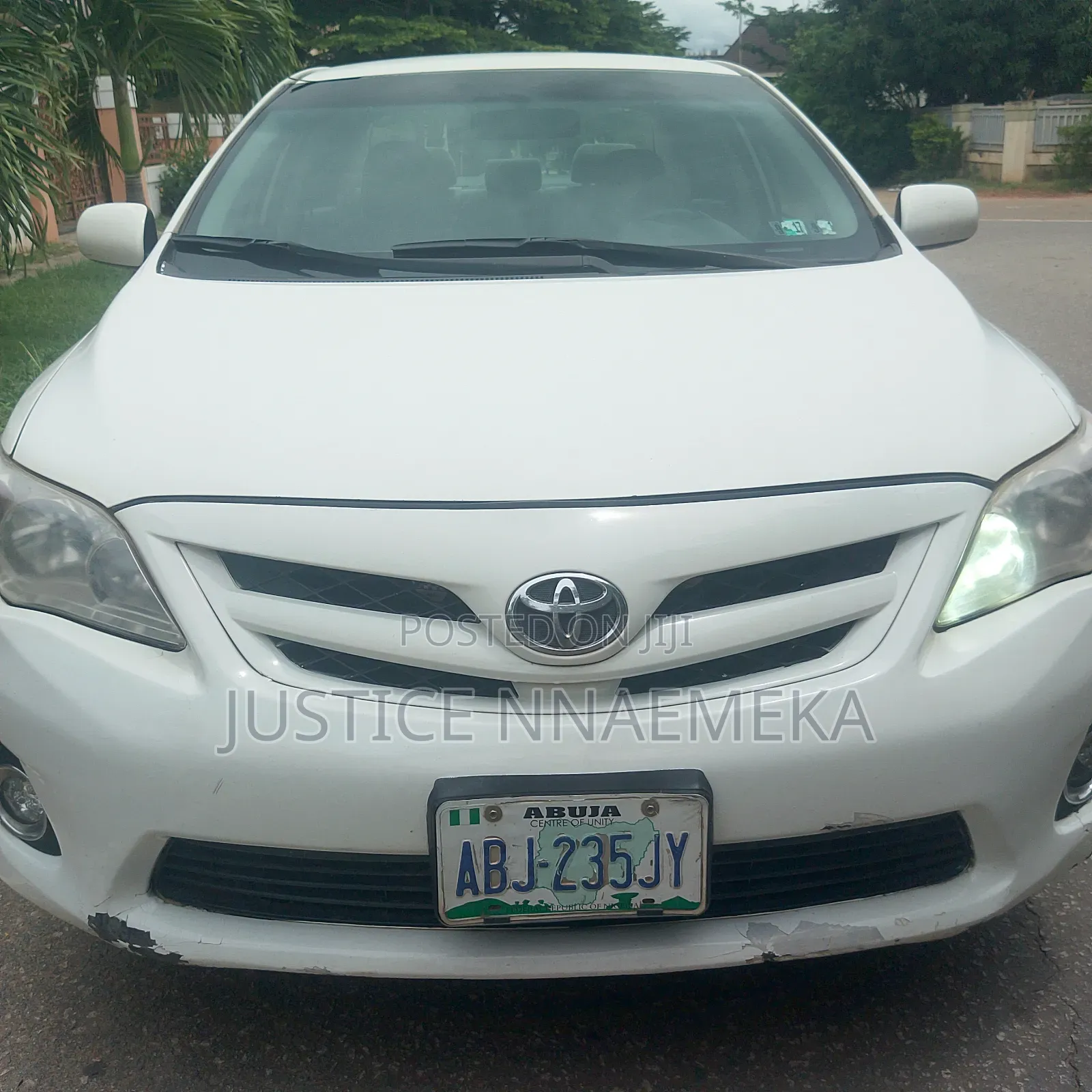Toyota Corolla 2011 White