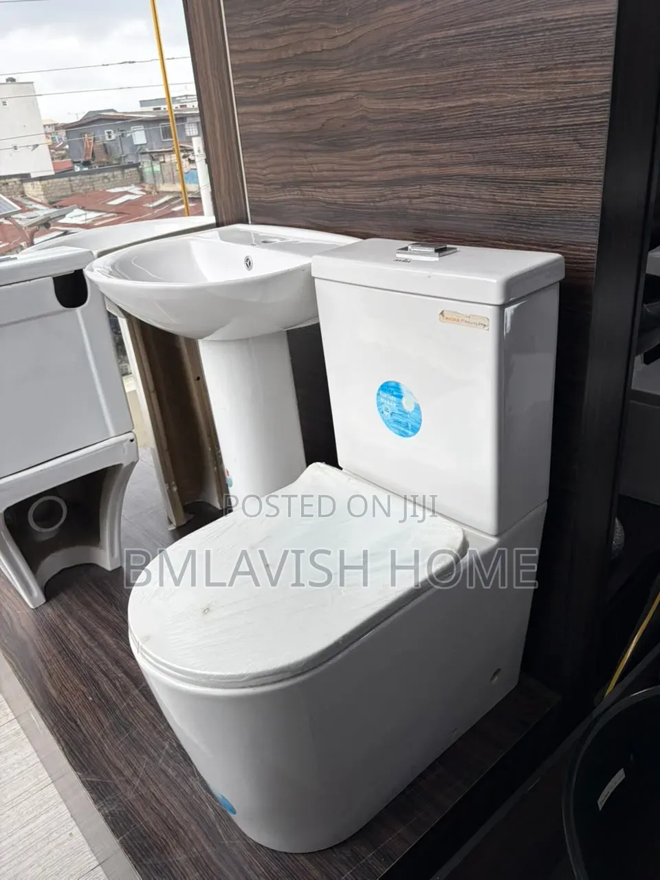 Best England Water Closet Set