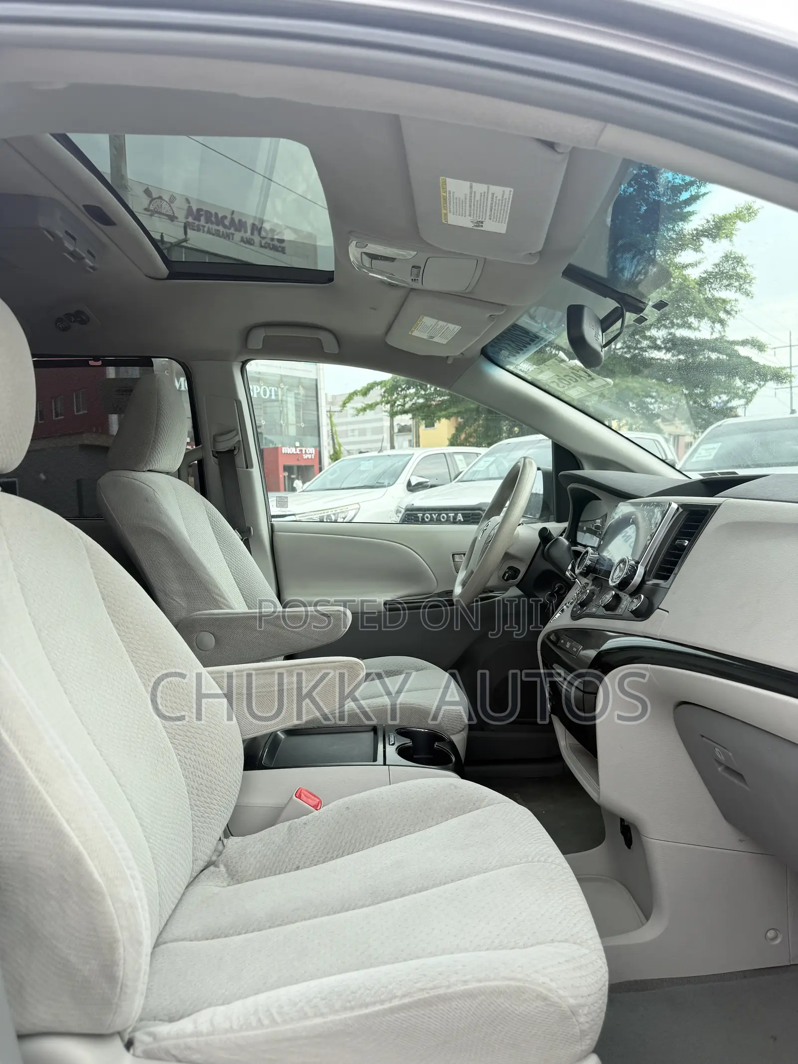 Toyota Sienna LE 8 Passenger 2011 Gray