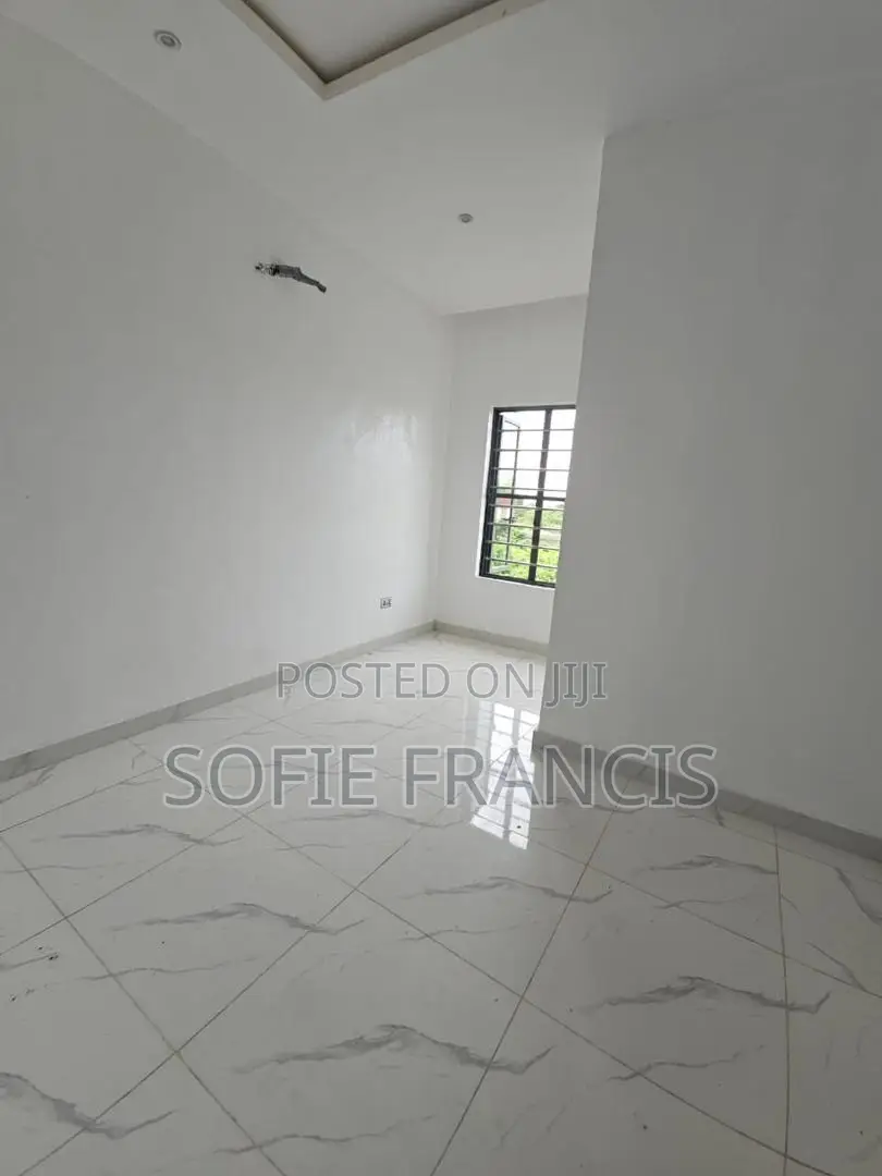 3bdrm Duplex in Sangotedo for rent