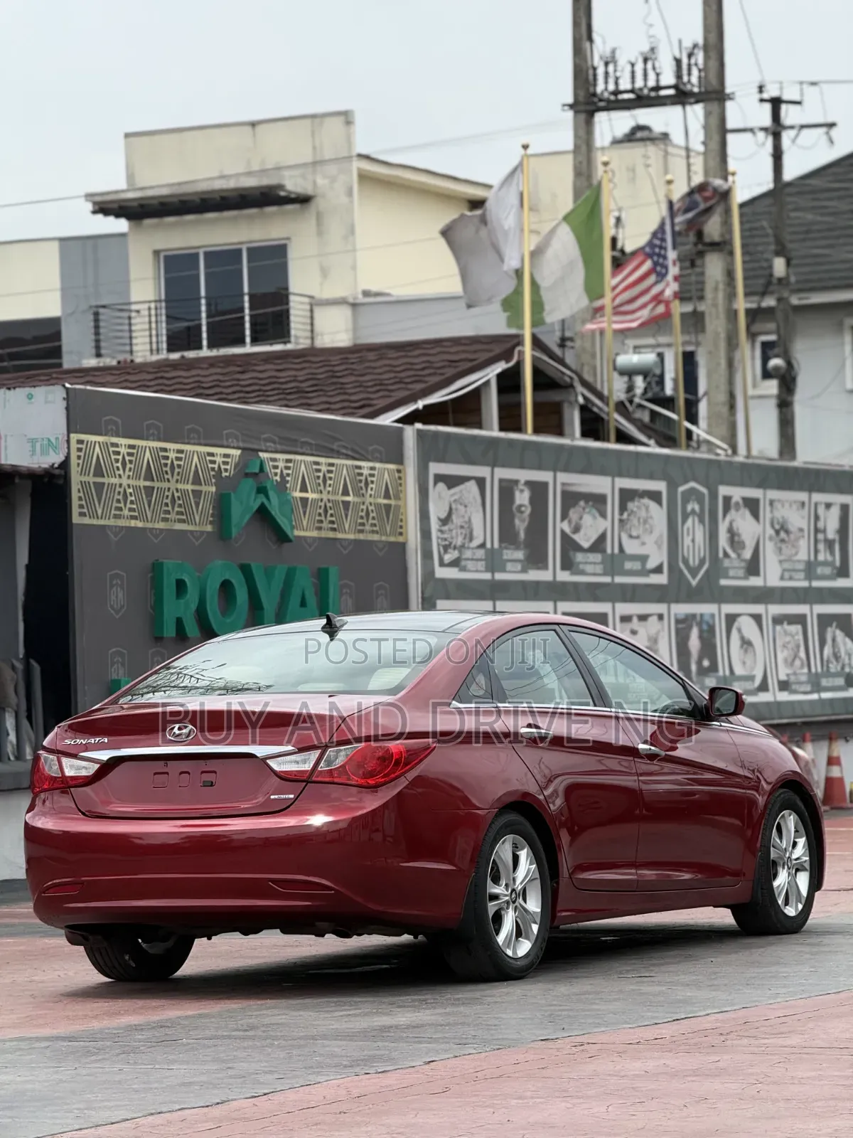 Hyundai Sonata Limited Sedan FWD (2.4L 4cyl 6A) 2012 Red