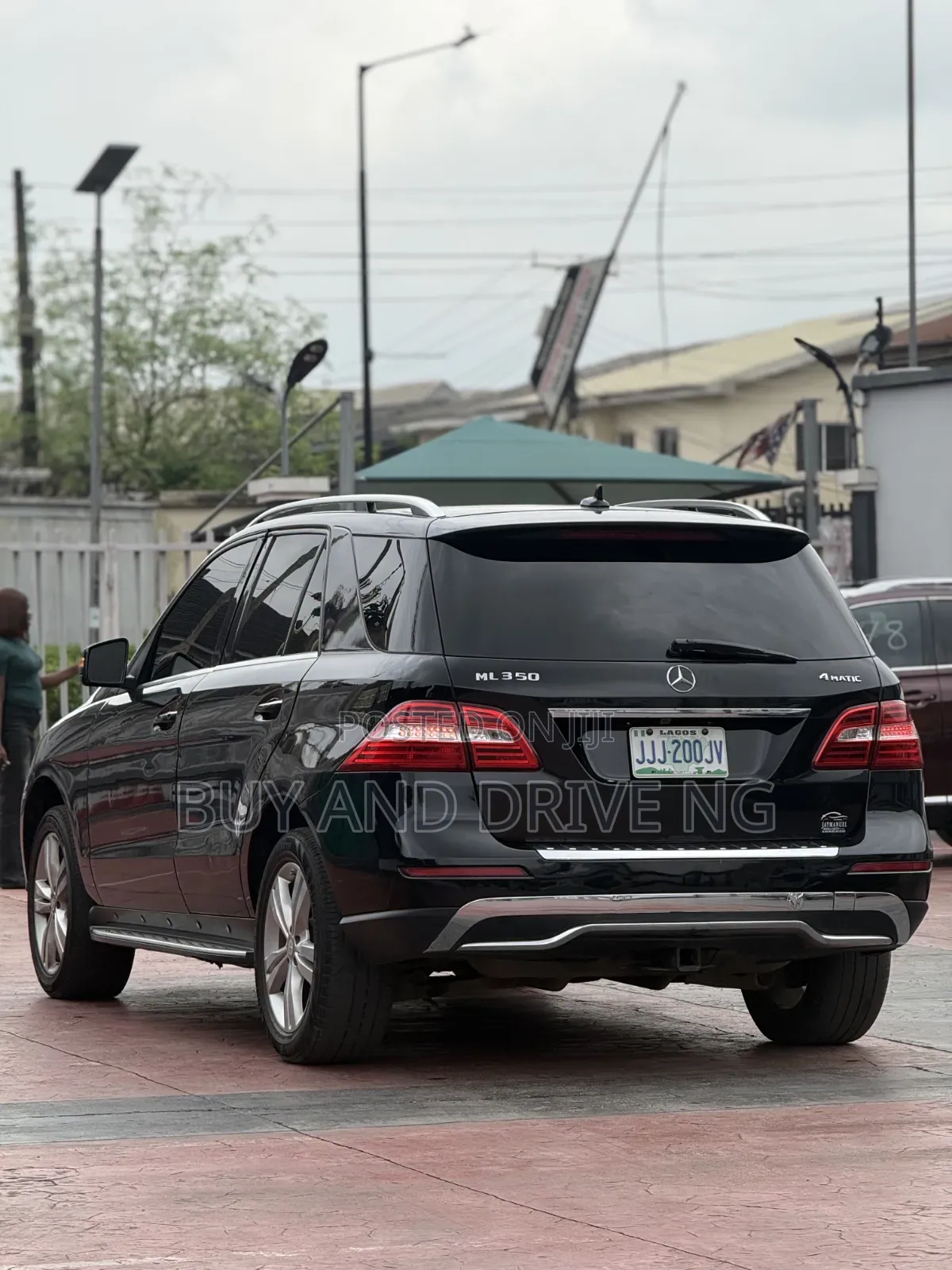 Mercedes-Benz M Class ML350 4MATIC 4dr SUV AWD (3.5L 6cyl 7A) 2014