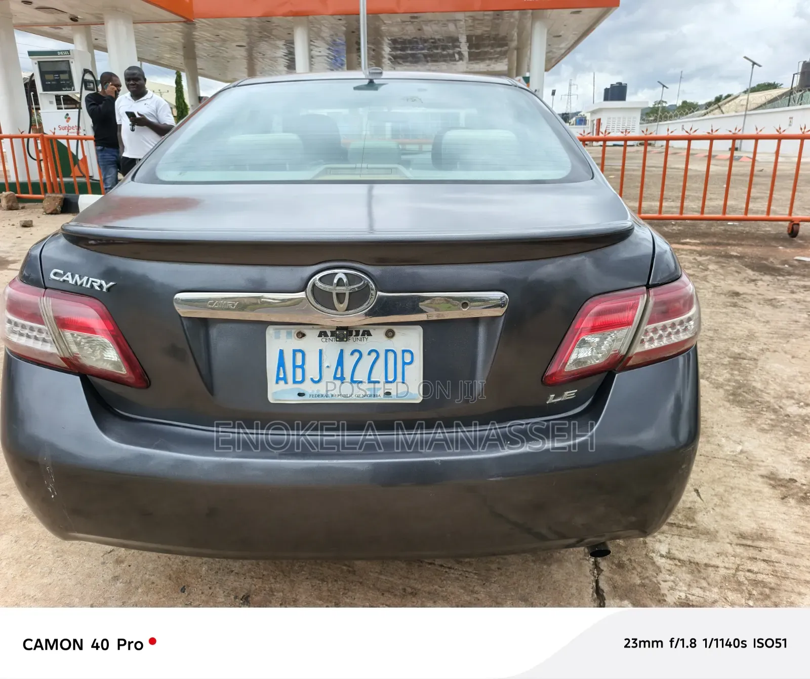 Toyota Camry LE 4dr Sedan (2.5L 4cyl 6A) 2011 Gray