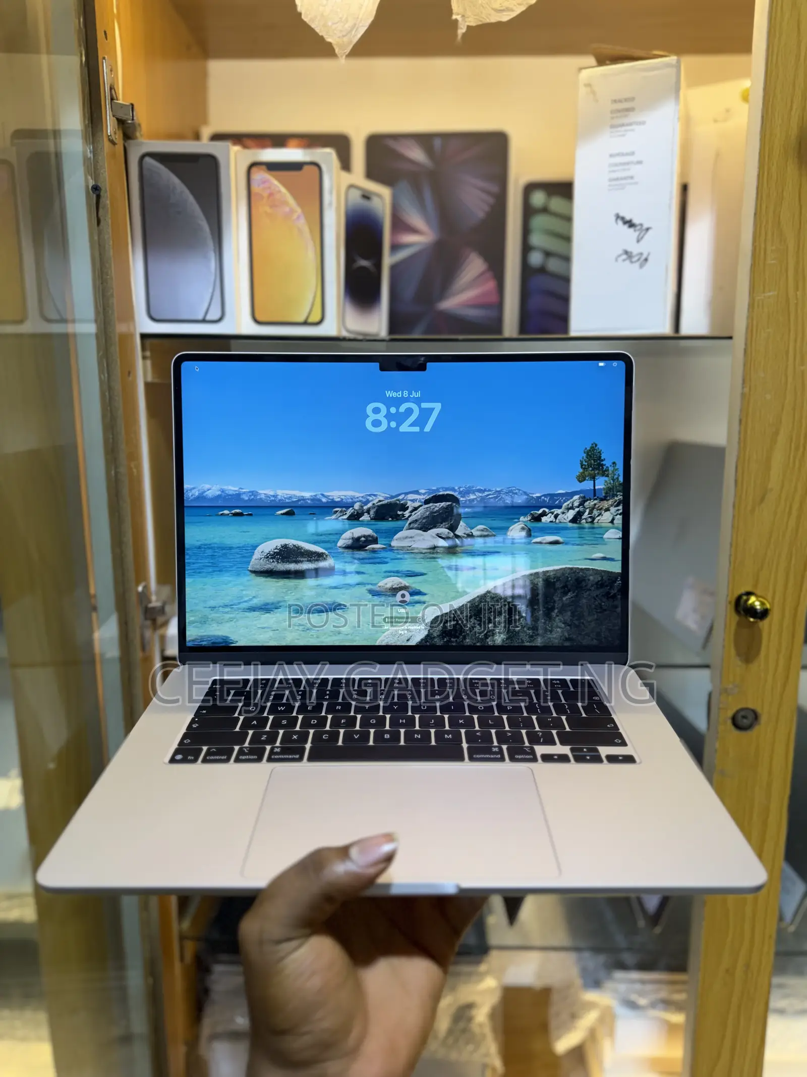 Laptop Apple MacBook Air 2026 M5 16GB Apple M5 SSD 512GB