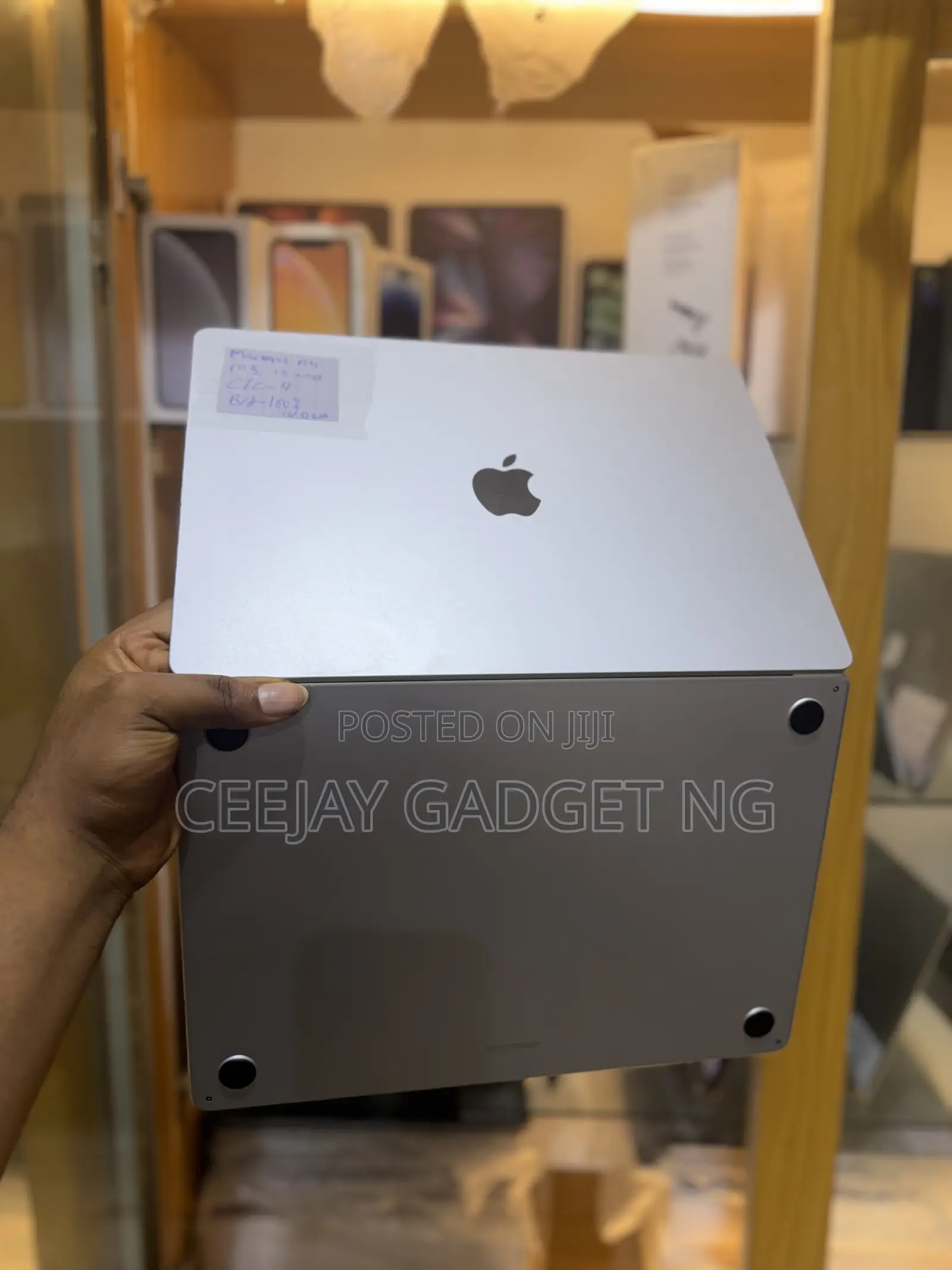 Laptop Apple MacBook Air 2026 M5 16GB Apple M5 SSD 512GB