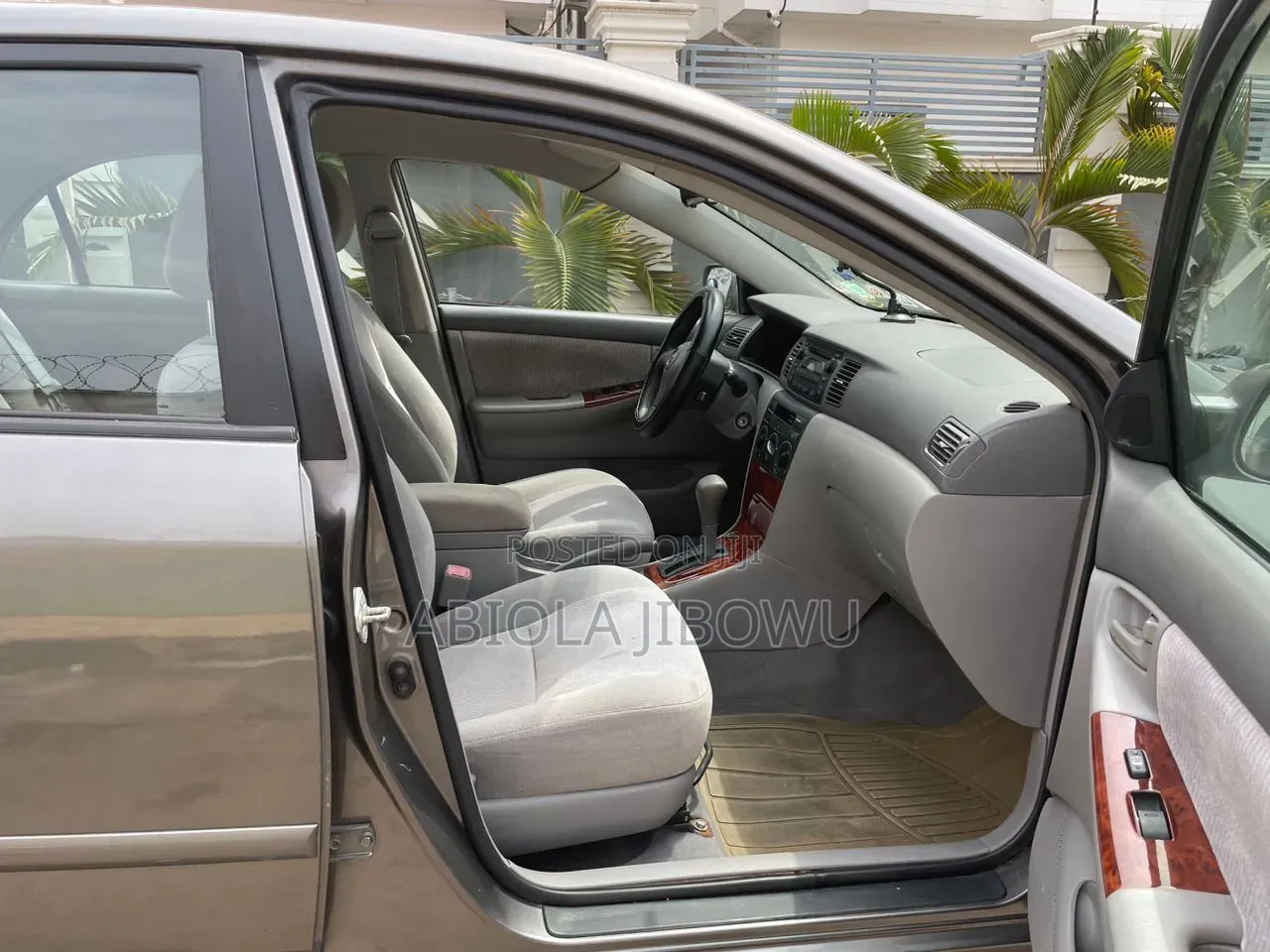Toyota Corolla LE 2007 Gray