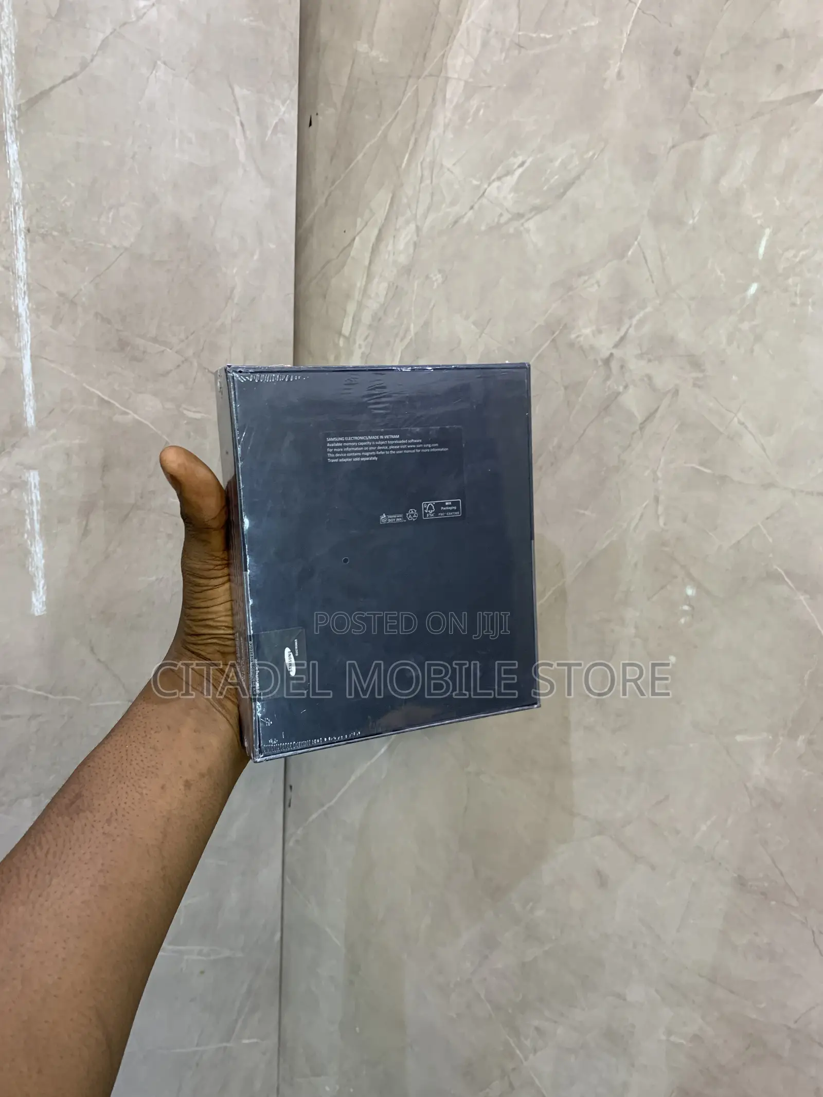New Samsung Galaxy Z Fold4 256 GB Black