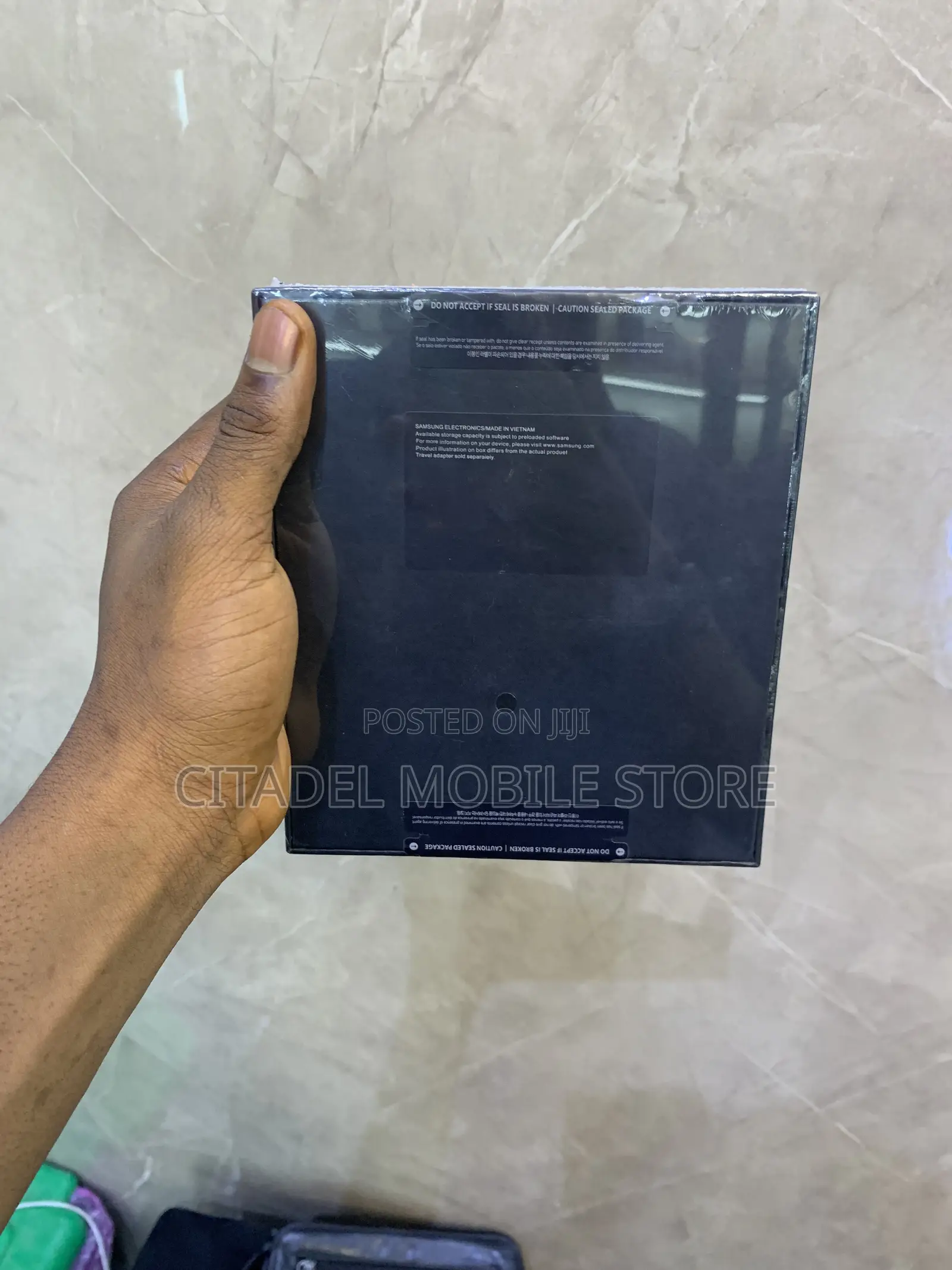 New Samsung Galaxy Z Fold4 256 GB Black
