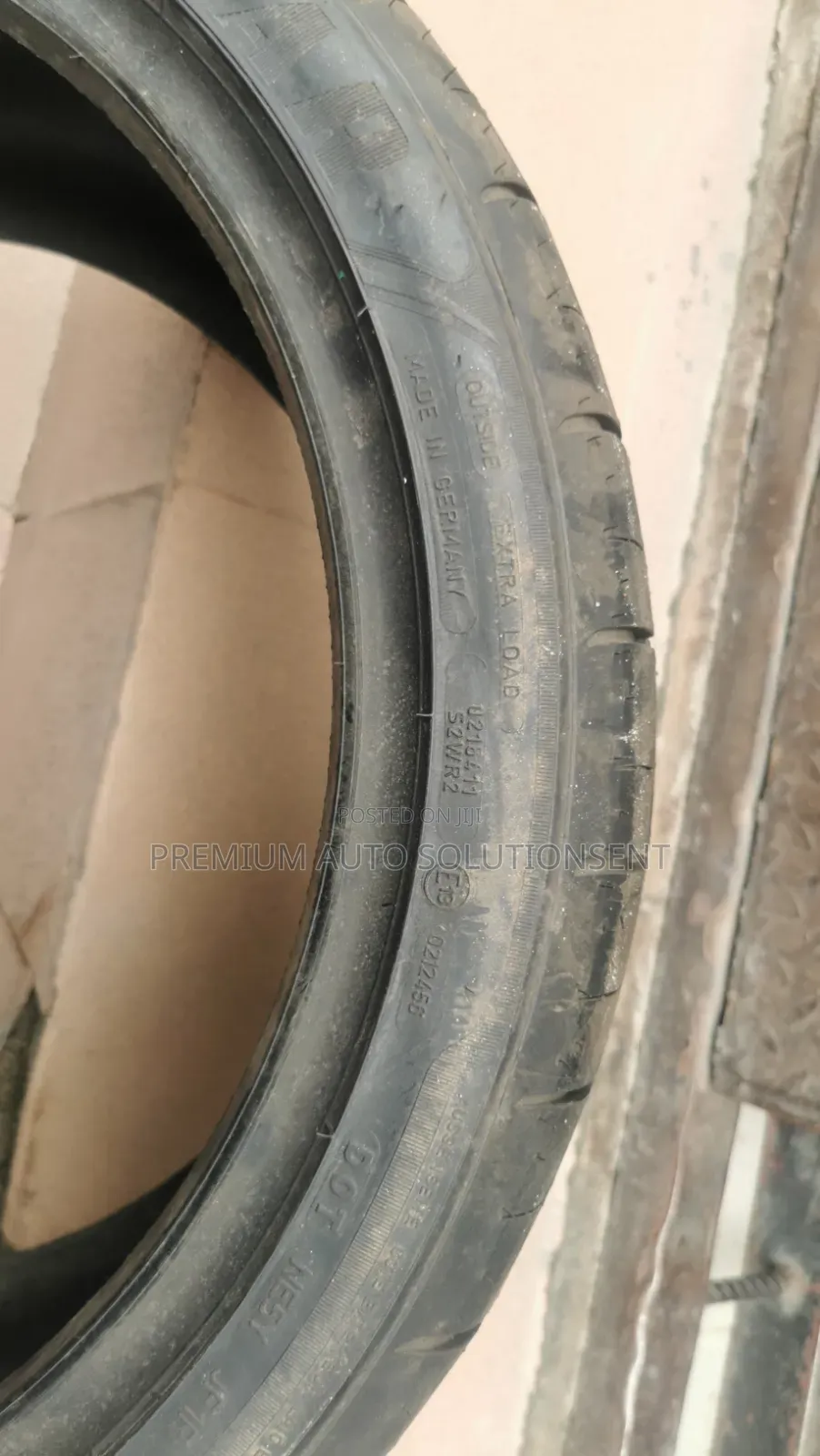 Brand New 275/35r20 Run-Flat