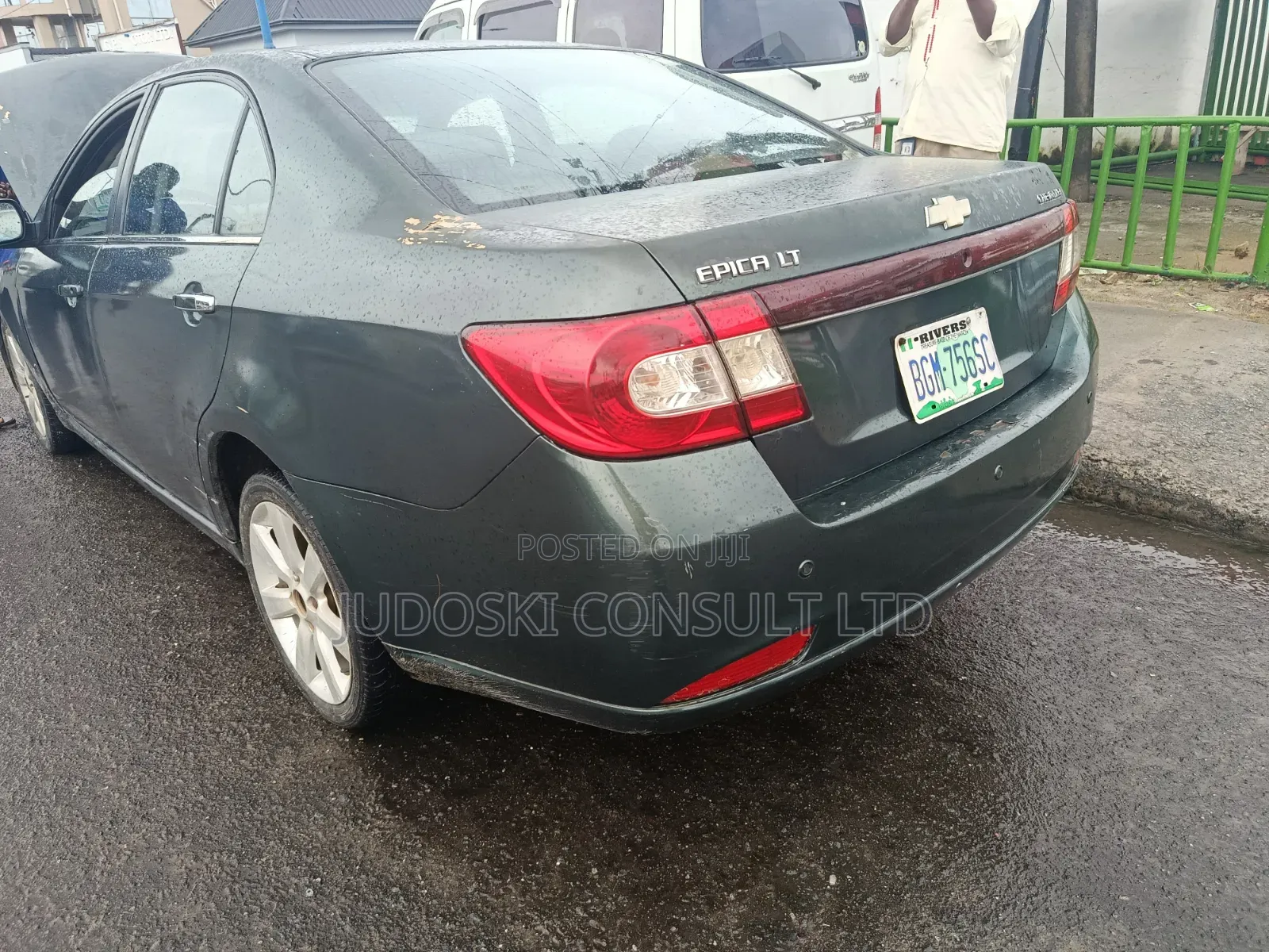 Chevrolet Epica 2011 Green