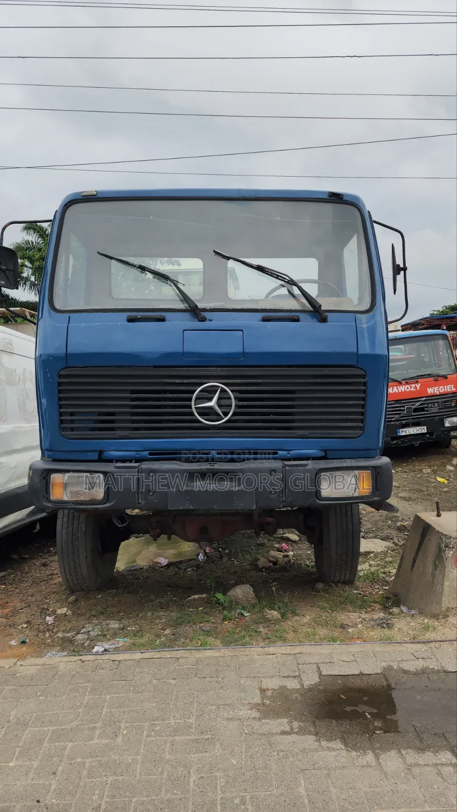 Foreign Used Mercedes Benz V10 Truck Head With Auxiliary
