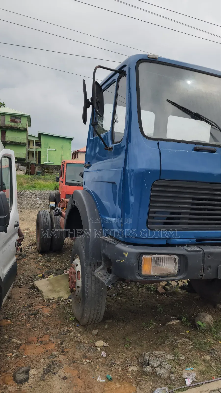 Foreign Used Mercedes Benz V10 Truck Head With Auxiliary