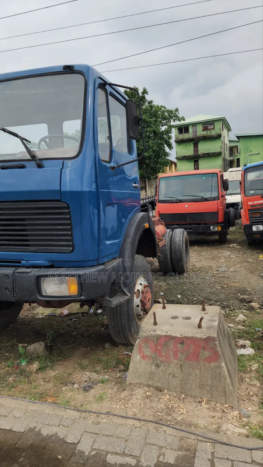 Foreign Used Mercedes Benz V10 Truck Head With Auxiliary