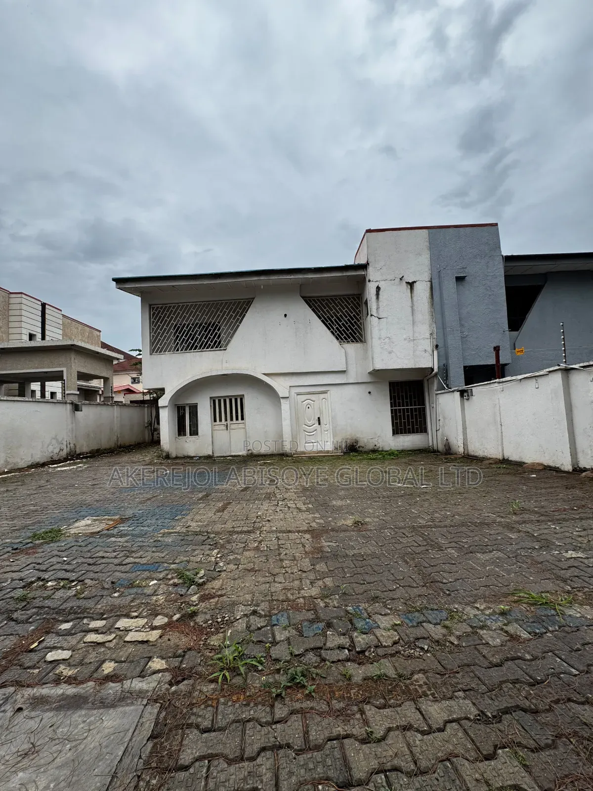 4bdrm Duplex in Maitama Abuja for rent