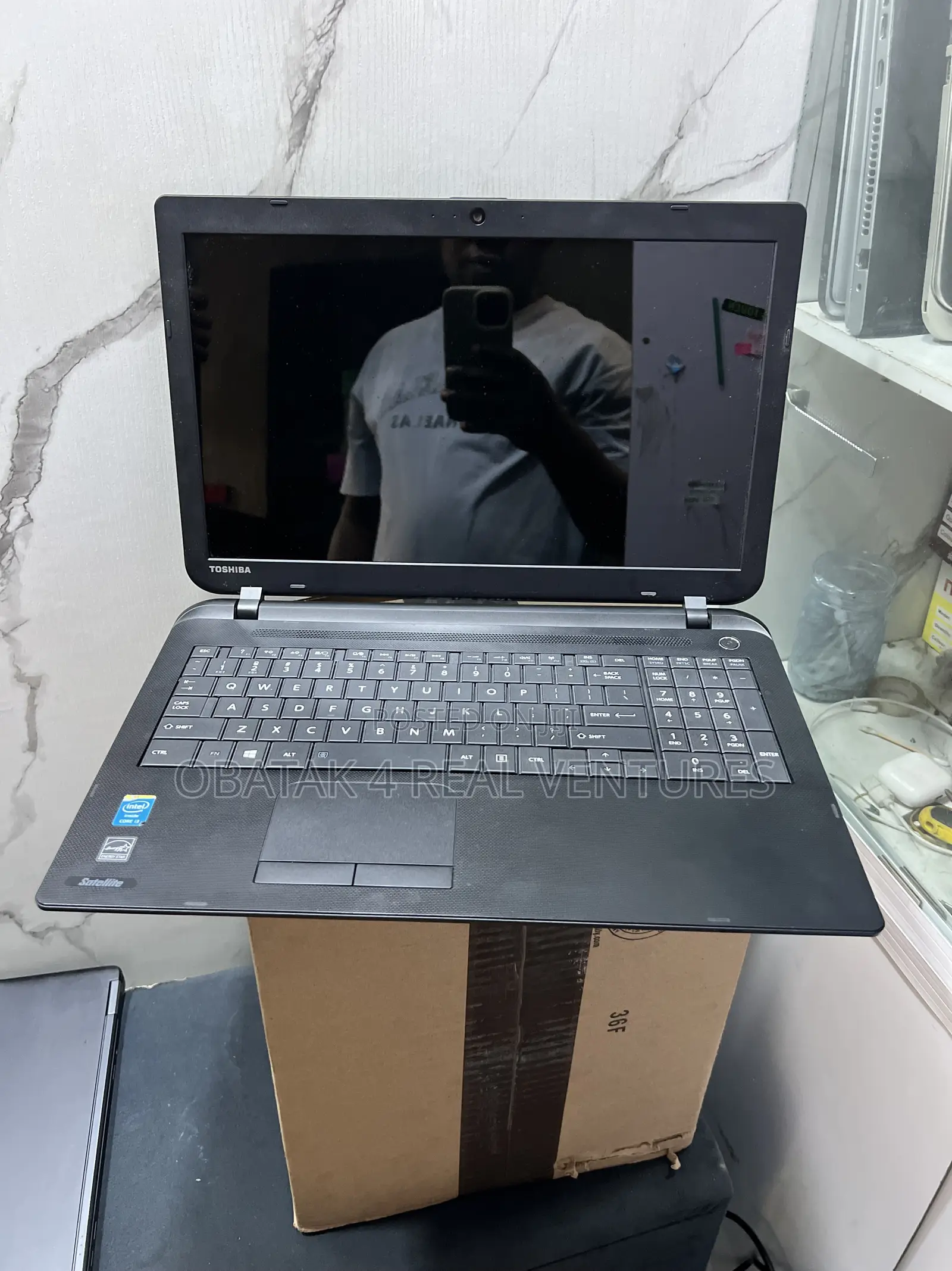 Laptop Toshiba Satellite C50 6GB Intel Core i3 HDD 750GB