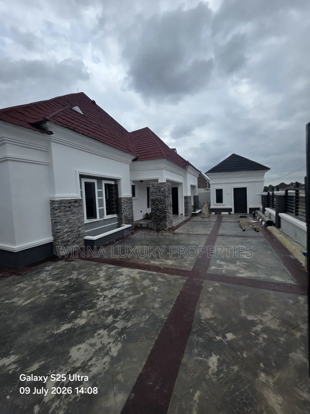 3bdrm Bungalow in Shimez Homes, Lugbe District for rent