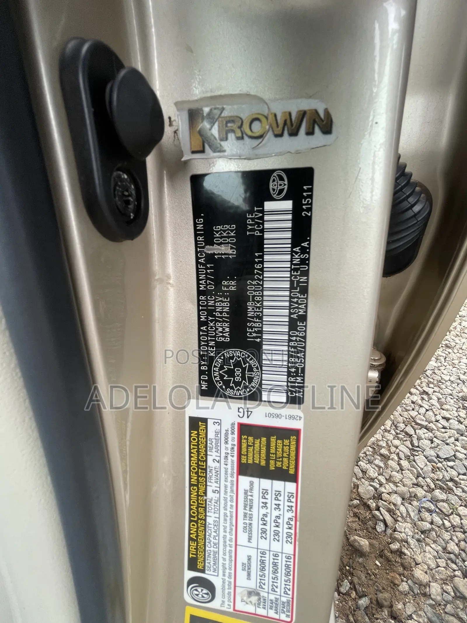 Toyota Camry LE 4dr Sedan (2.5L 4cyl 6A) 2011 Gold