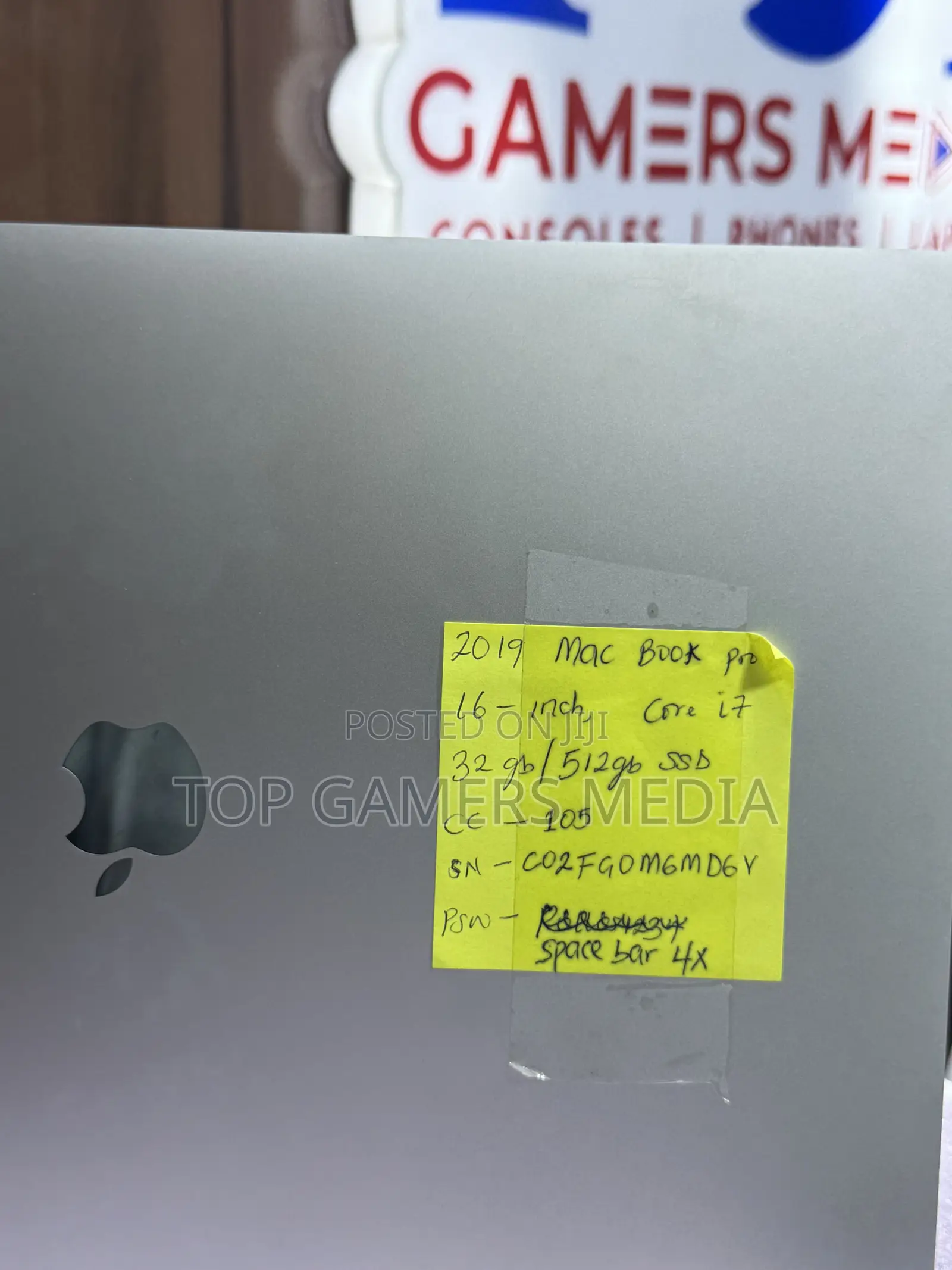 Laptop Apple MacBook Pro 2019 32GB Intel Core i7 SSD 512GB